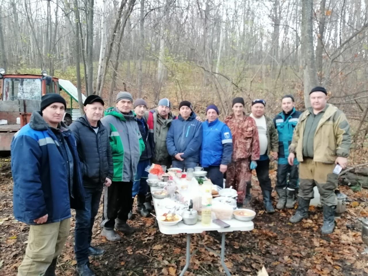 Нурлат районының Киекле авылы халкы уртак көч белән борынгы чишмәне төзекләндергән