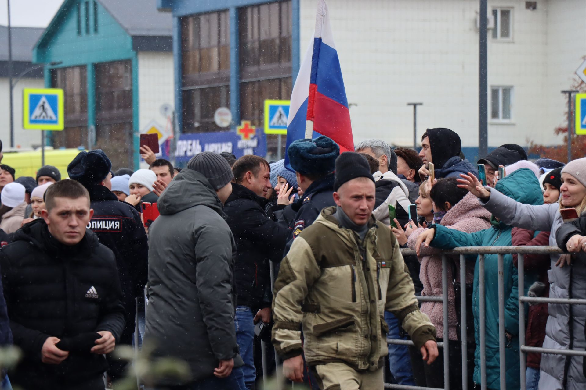 В Нурлате проводили мобилизованных на защиту рубежей Отечества