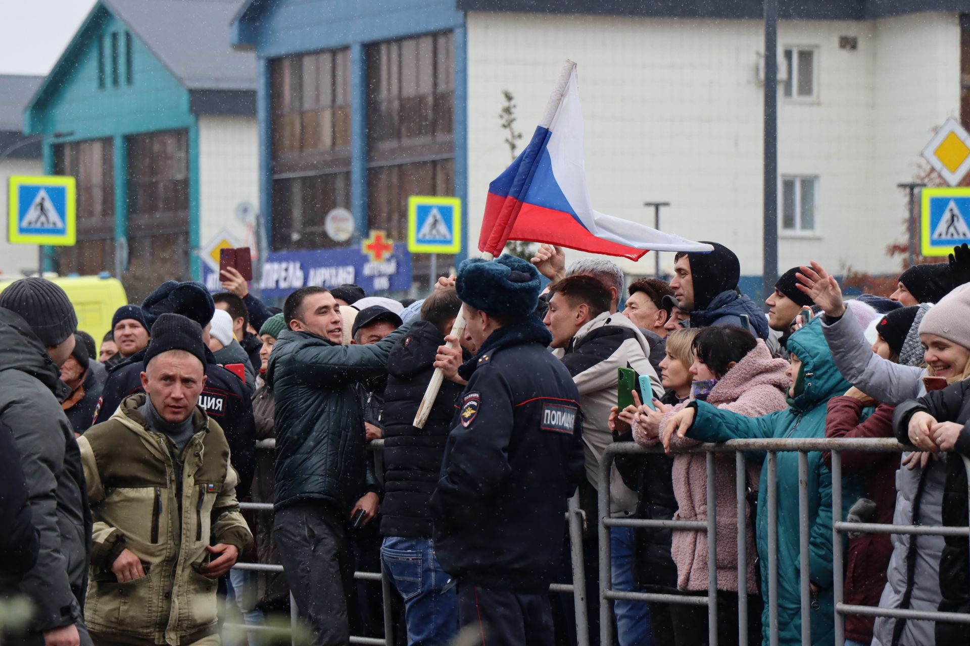 В Нурлате проводили мобилизованных на защиту рубежей Отечества