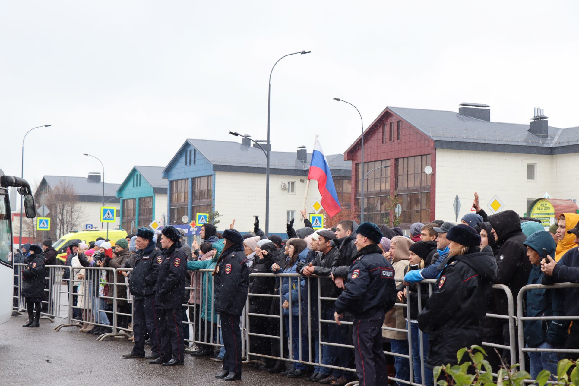 В Нурлате проводили мобилизованных на защиту рубежей Отечества