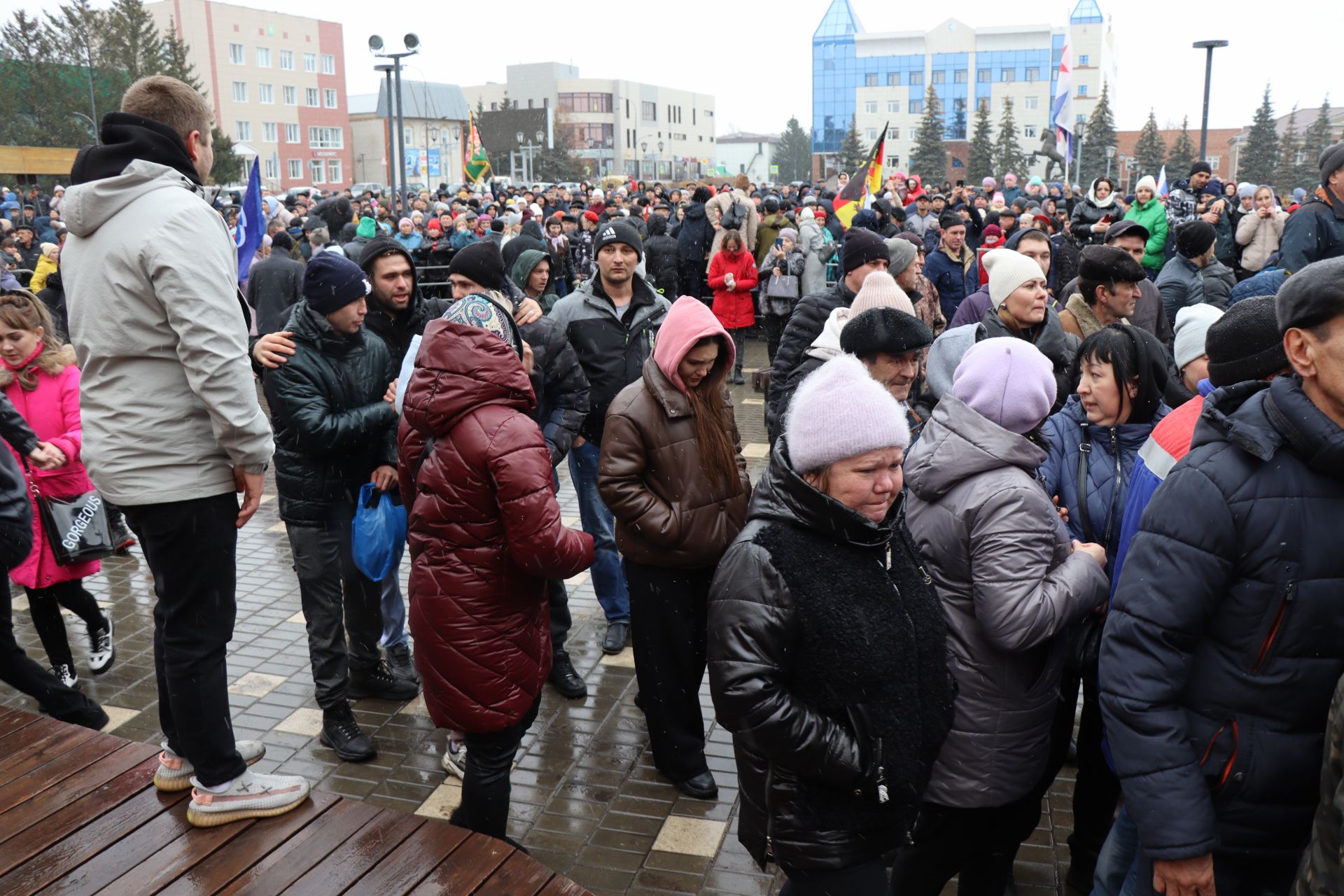 В Нурлате проводили мобилизованных на защиту рубежей Отечества