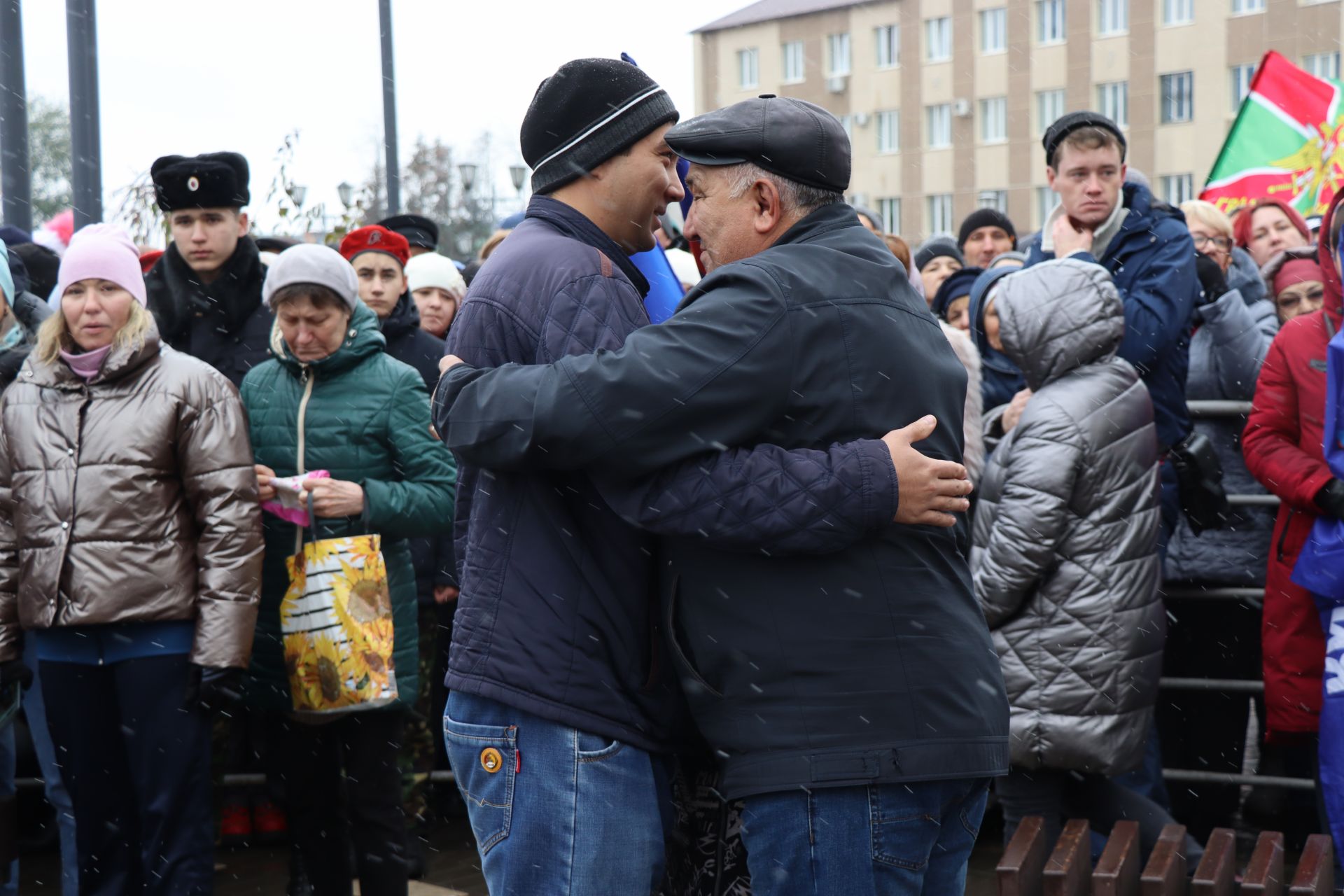 В Нурлате проводили мобилизованных на защиту рубежей Отечества