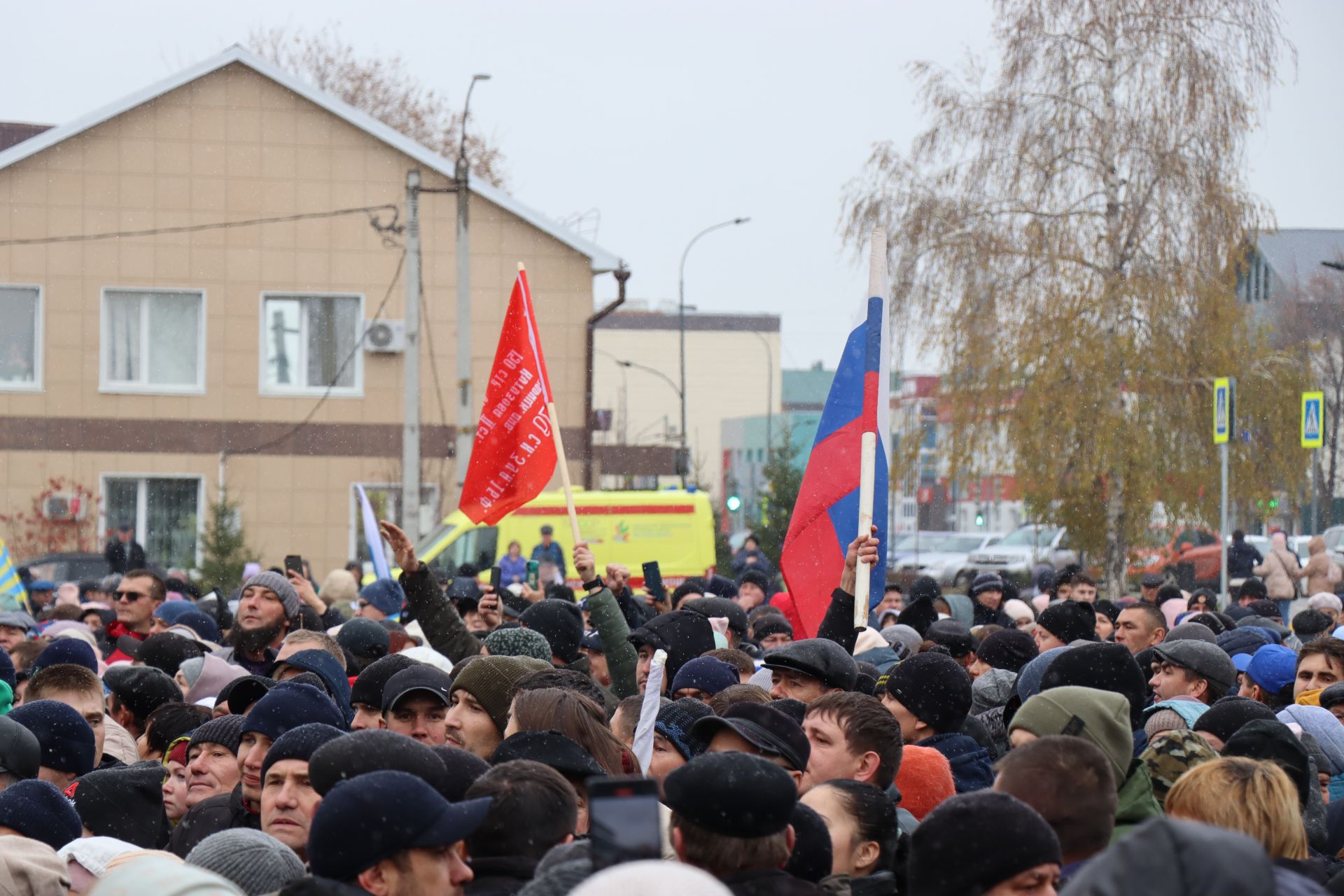 В Нурлате проводили мобилизованных на защиту рубежей Отечества