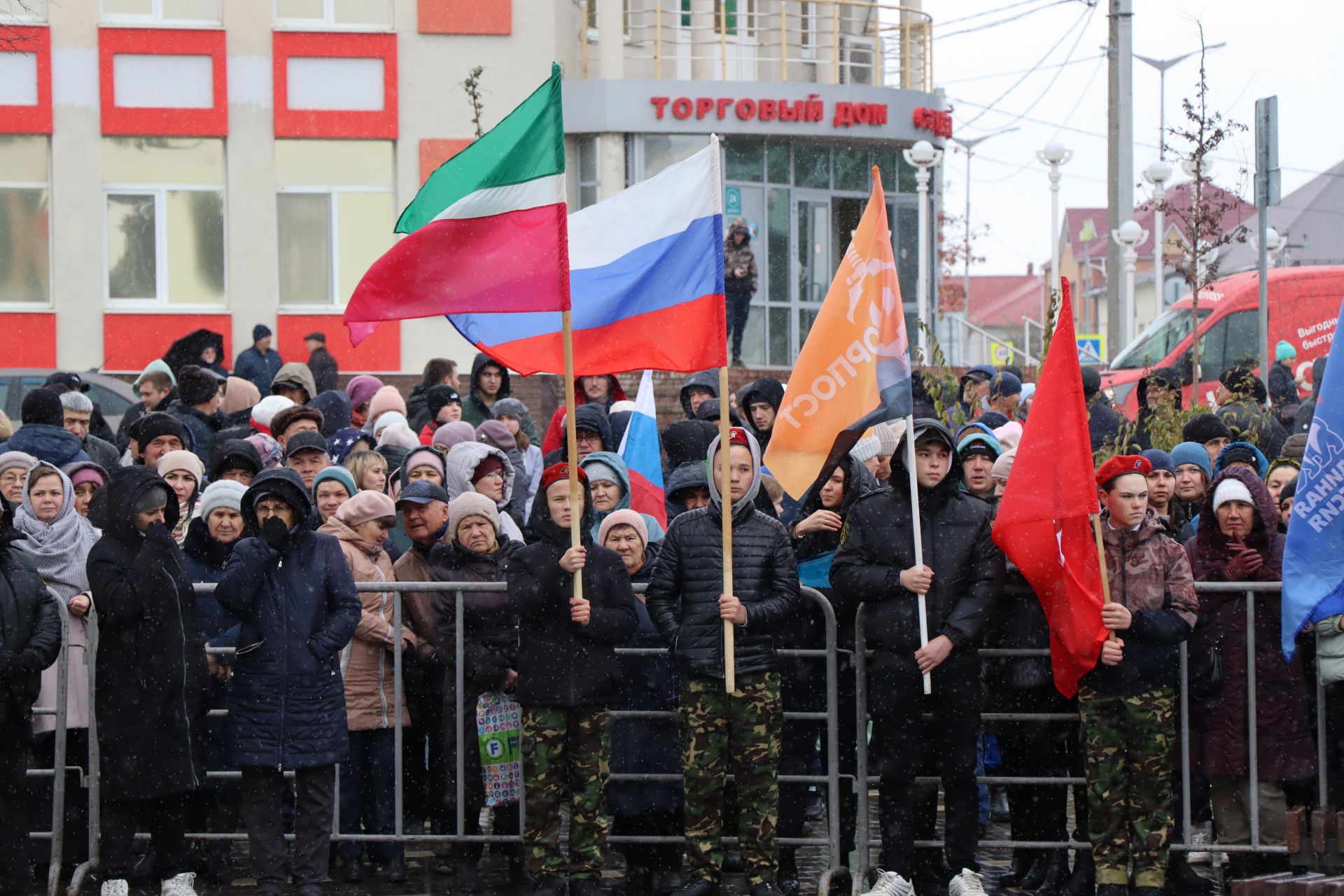 В Нурлате проводили мобилизованных на защиту рубежей Отечества