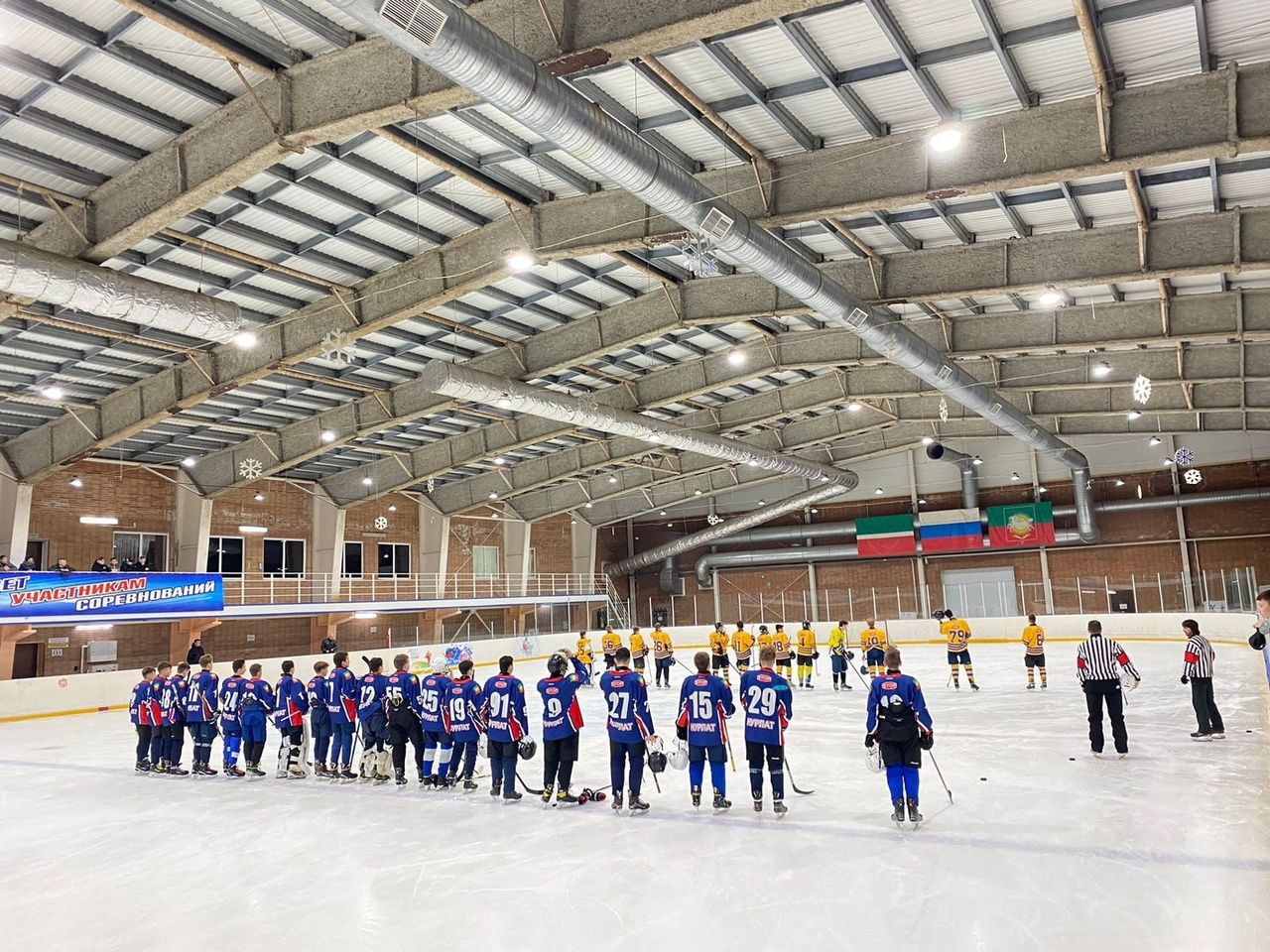 Нурлатские хоккеисты успешно участвуют в Первенстве РТ