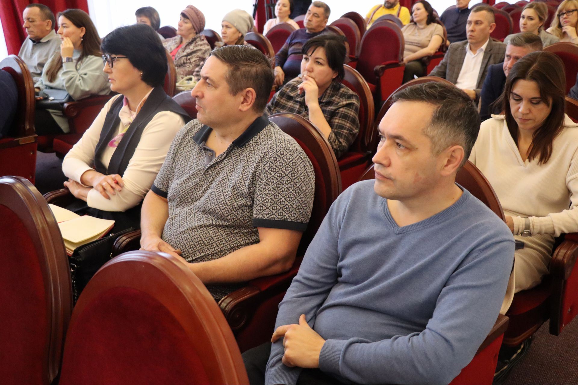 В Нурлате состоялась встреча Алмаза Ахметшина с предпринимателями района