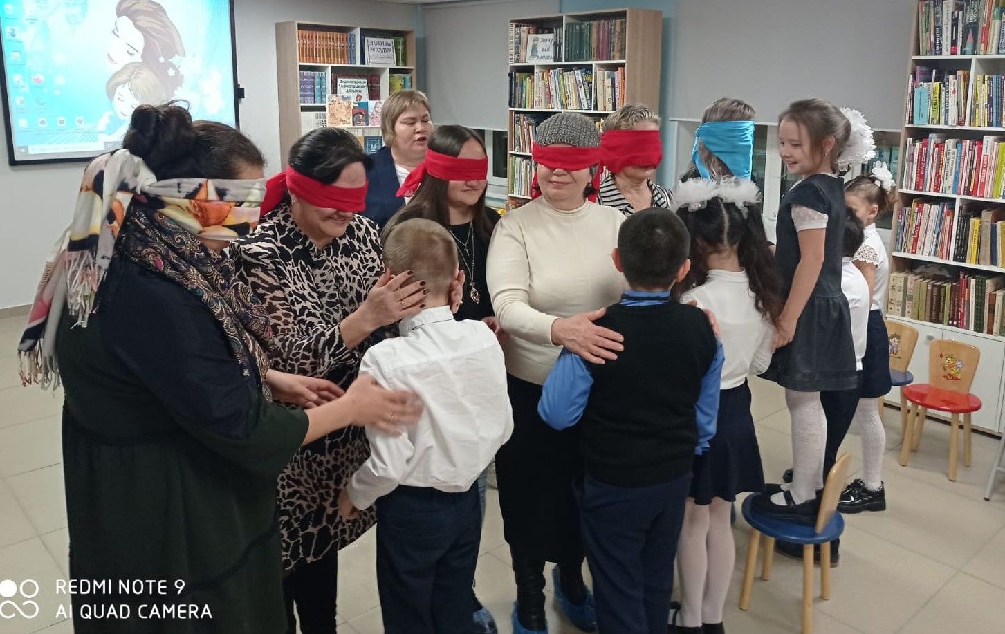 Читатели Нурлатской детской библиотеки вместе с мамами прошли тест на эрудицию