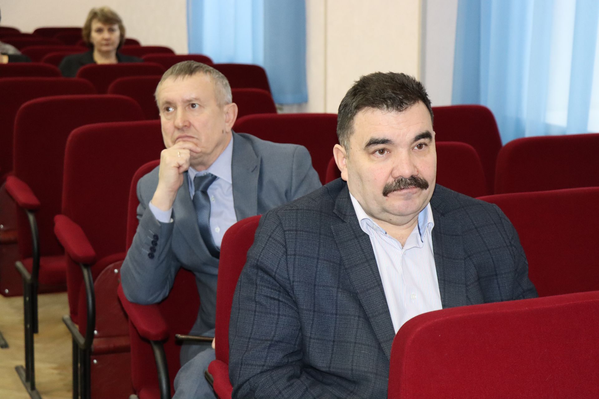 Активных членов ДНД Нурлатского района отметили денежными сертификатами