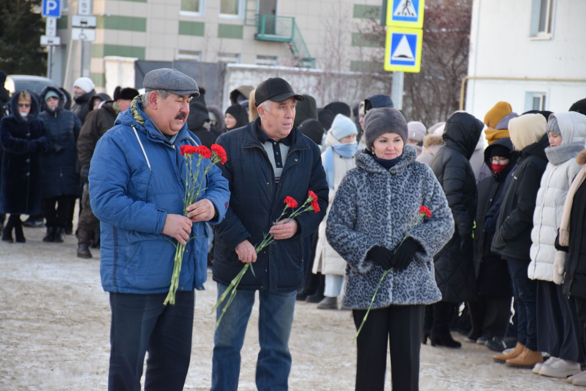 В Нурлате прошел митинг, посвященный Дню Героев Отечества