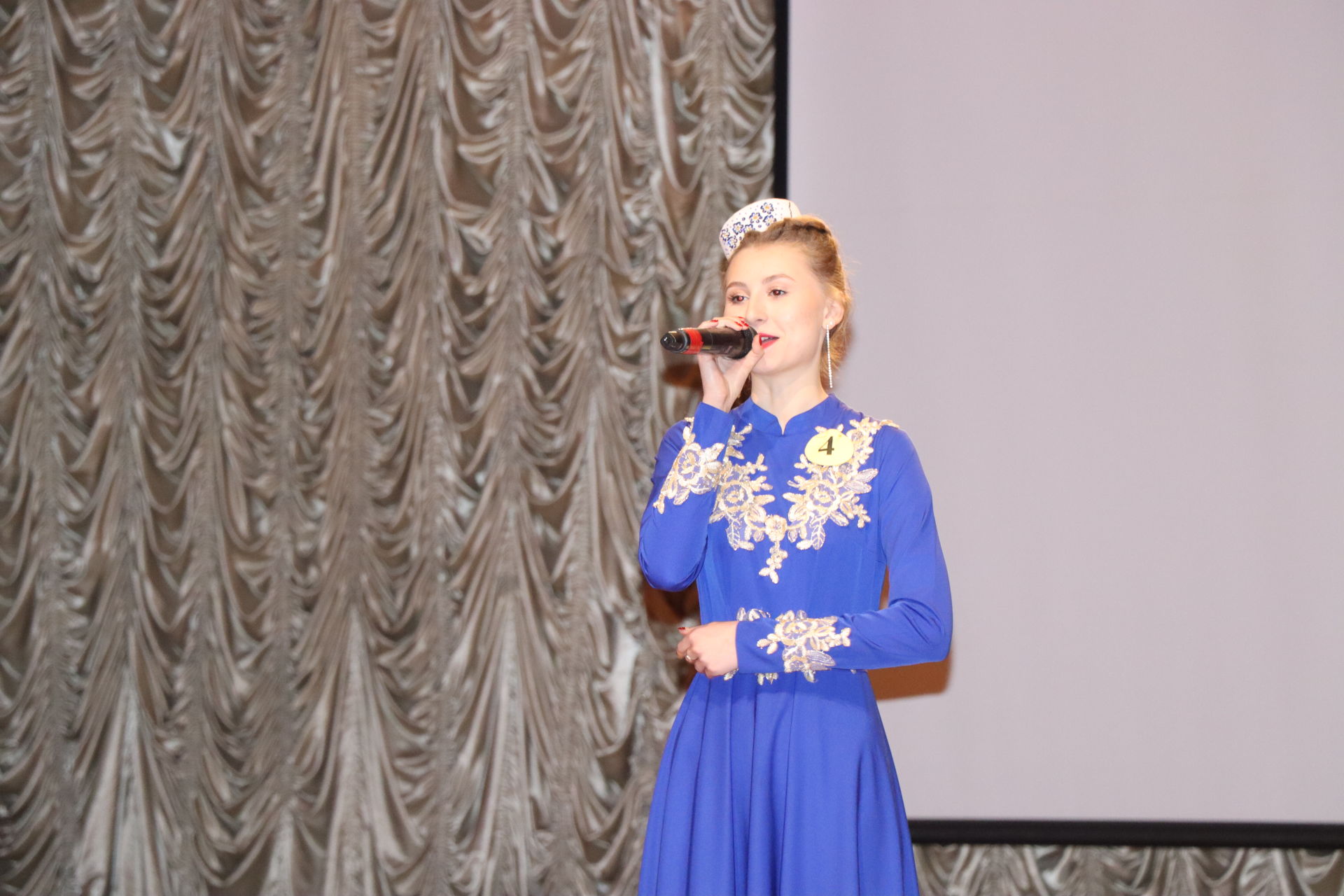 В Нурлате прошел зональный этап республиканского конкурса «Татар кызы-2022»
