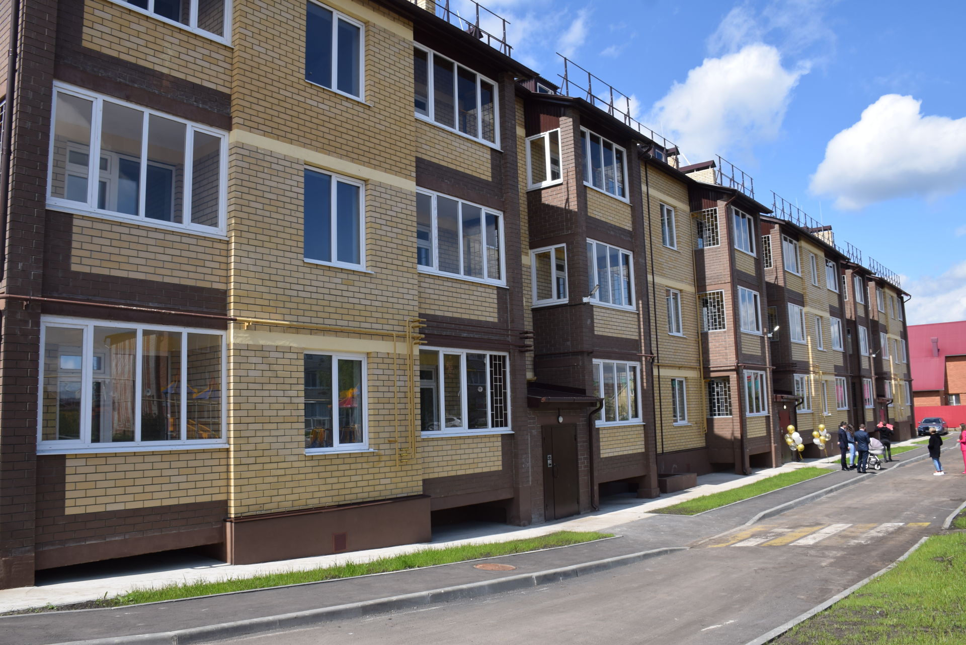 Новоселам инвестиционного дома в Нурлате вручили квартиры&nbsp;