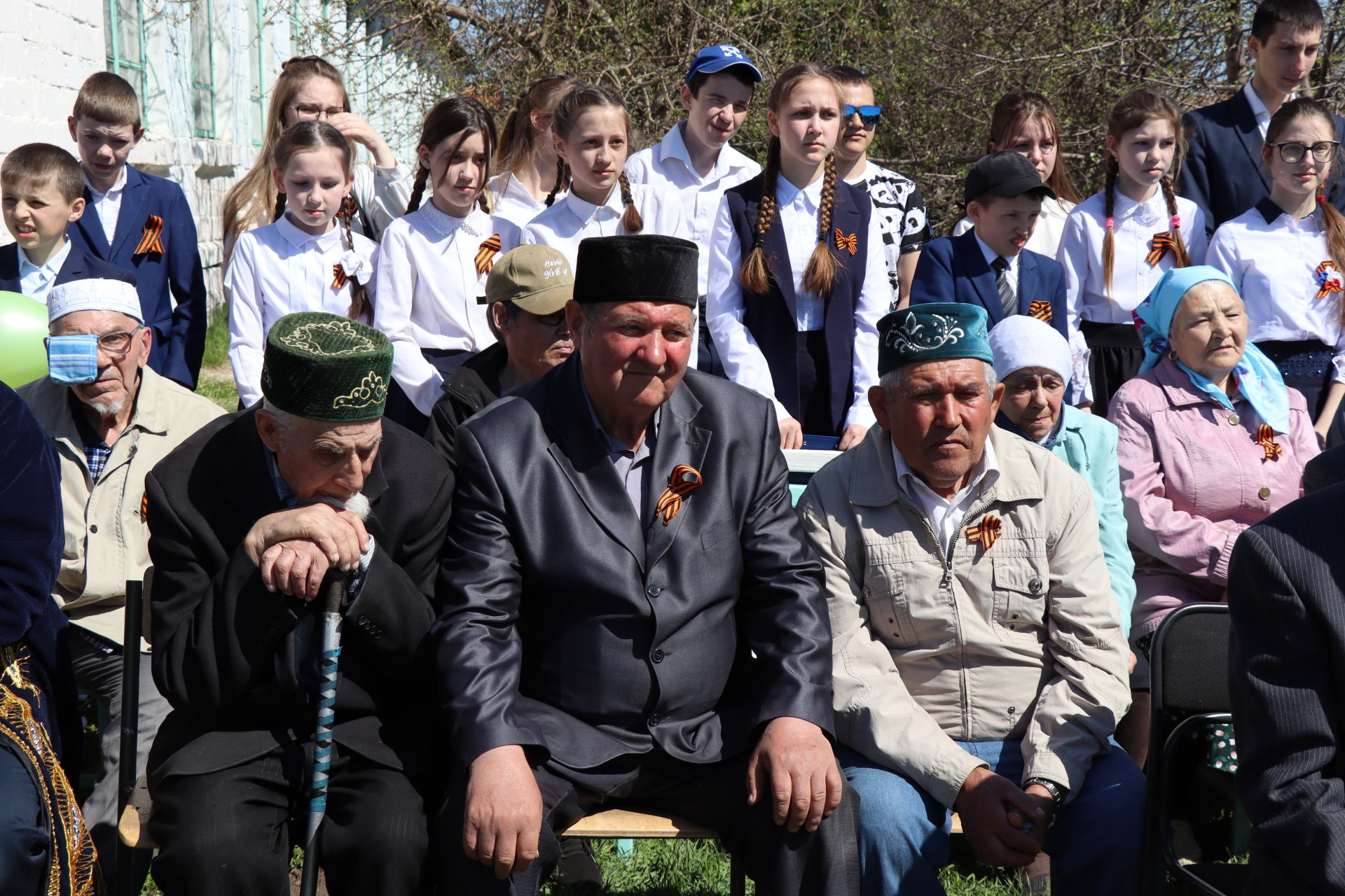 В селе Кривое Озеро в преддверии Дня Победы открыли новый мемориальный комплекс