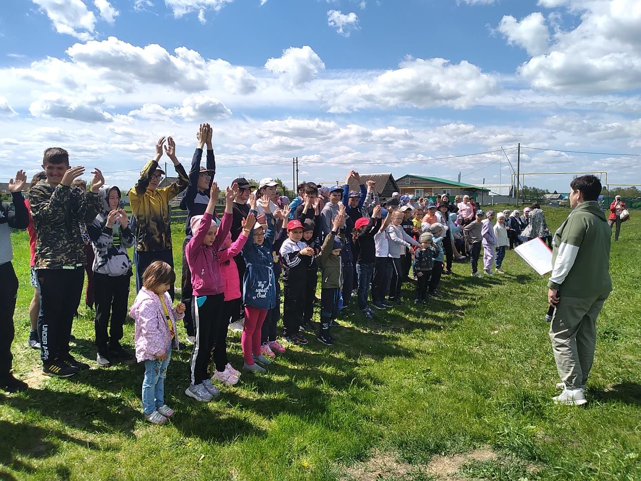 В преддверии Международного дня защиты детей в Староальметьевском сельском поселении торжественно открыли парк