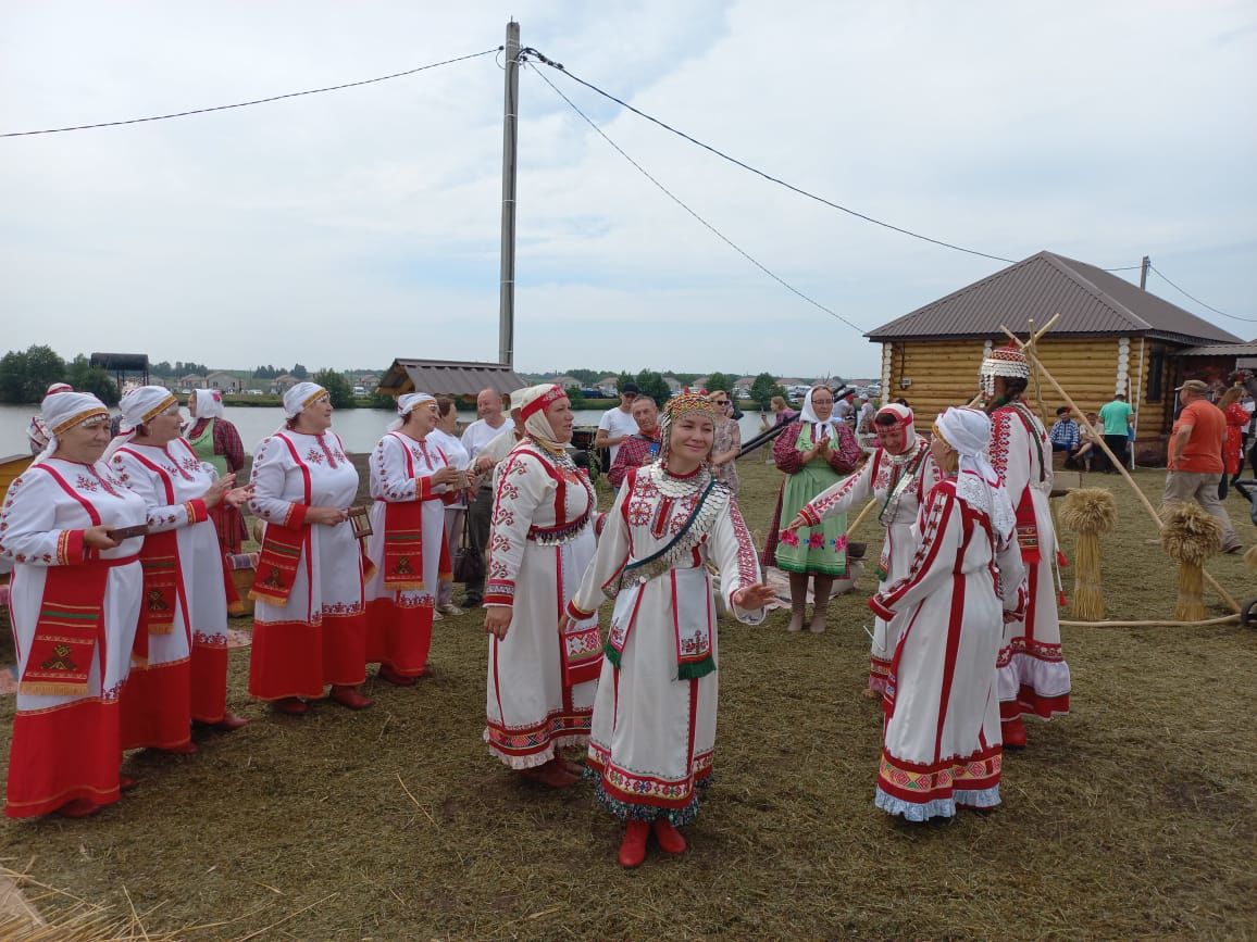 Нурлатские коллективы украсили «Уяв-2022» в селе Сиктерме-Хузангаево