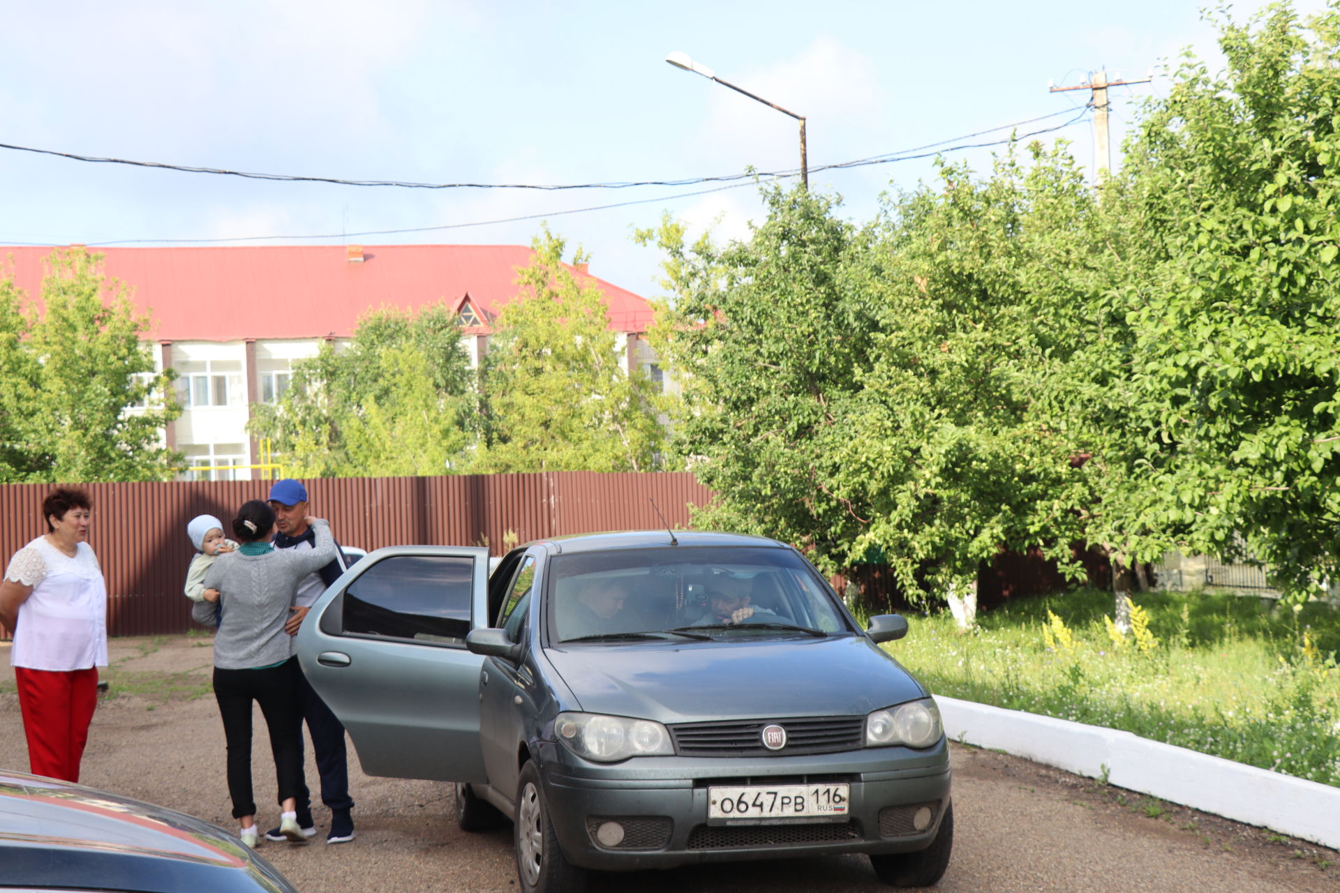 Группа добровольцев из Нурлата отправилась на Украину