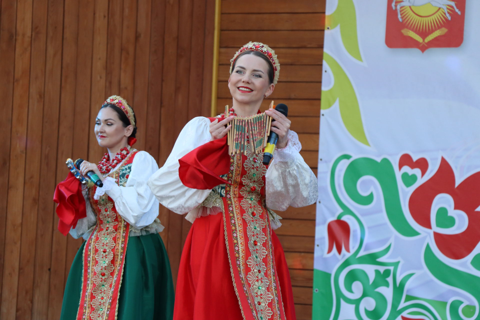 В День семьи, любви и верности в Нурлате прошло праздничное мероприятие