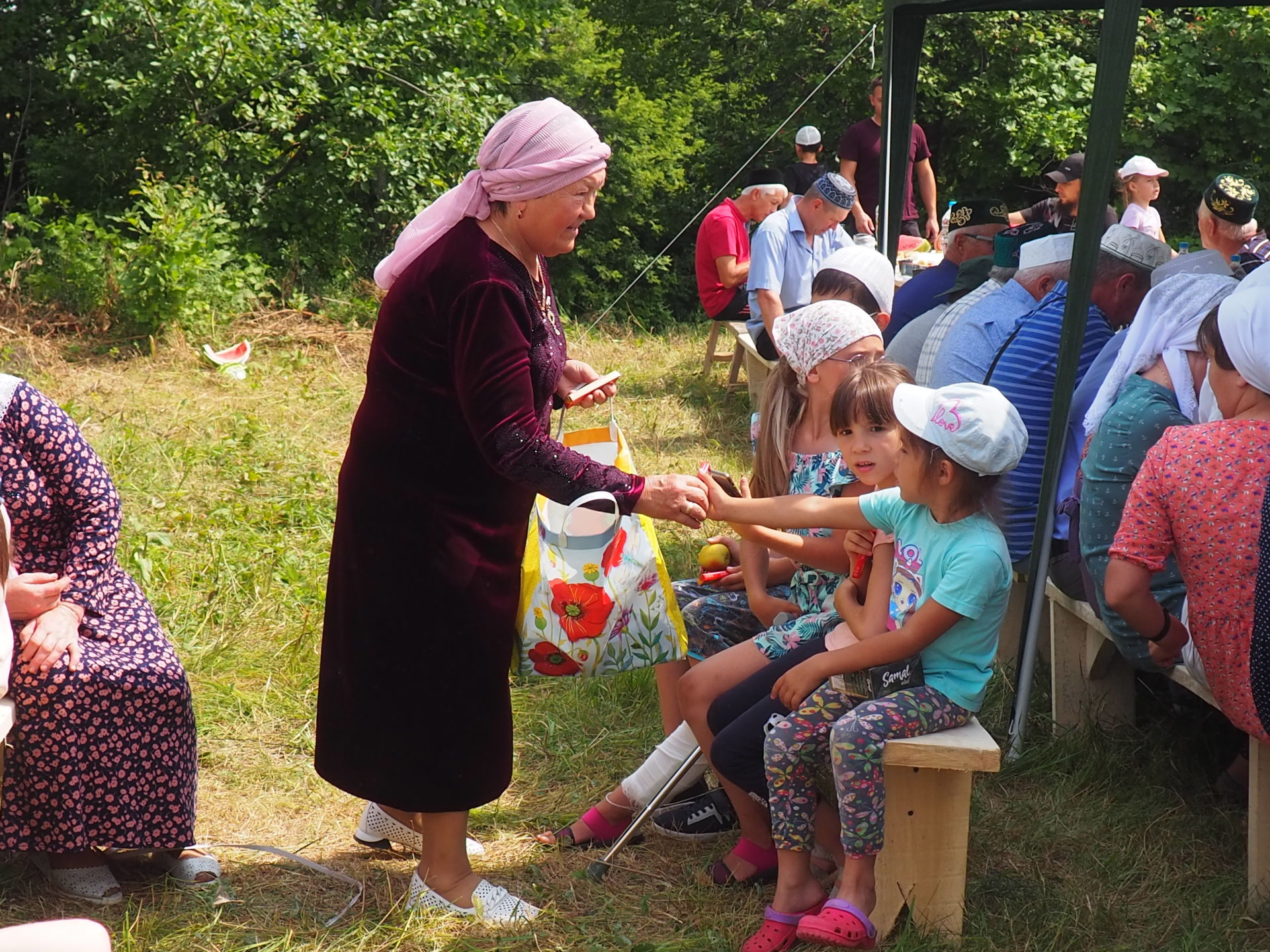 В Кривом Озере Нурлатского района прошла встреча выходцев села