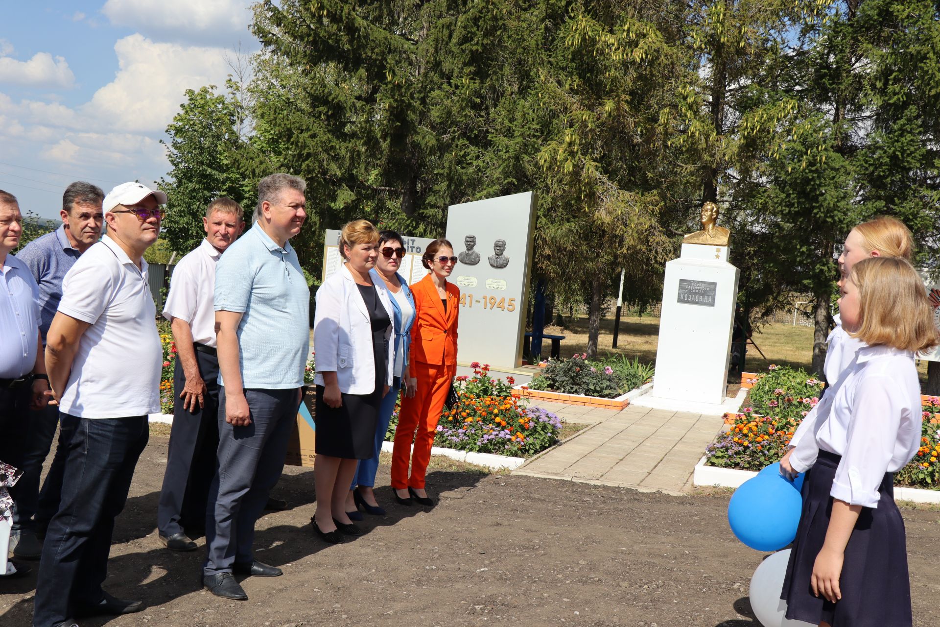 В Тимерлике в торжественной обстановке открыли школу после капитального ремонта