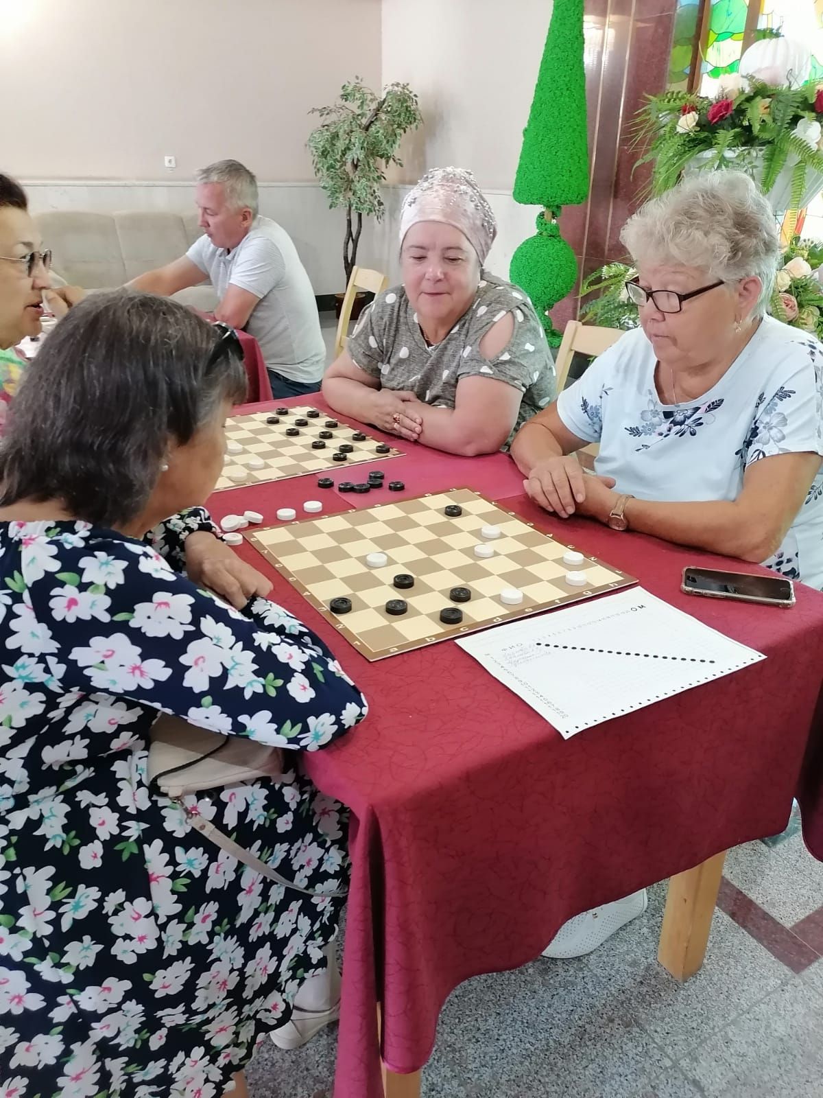 В Нурлате прошли турниры по шашкам, посвящённые Дню Республики Татарстан