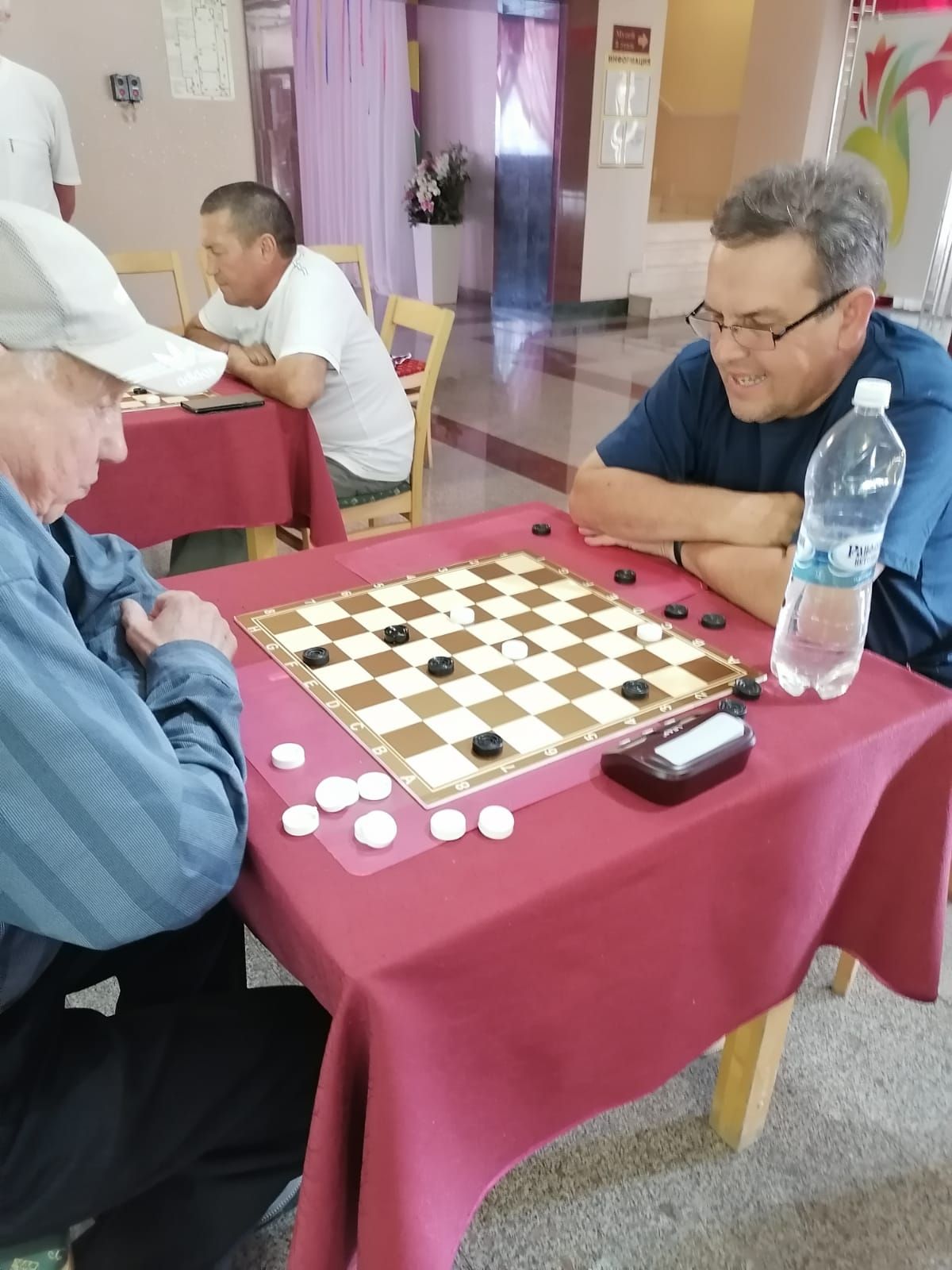В Нурлате прошли турниры по шашкам, посвящённые Дню Республики Татарстан