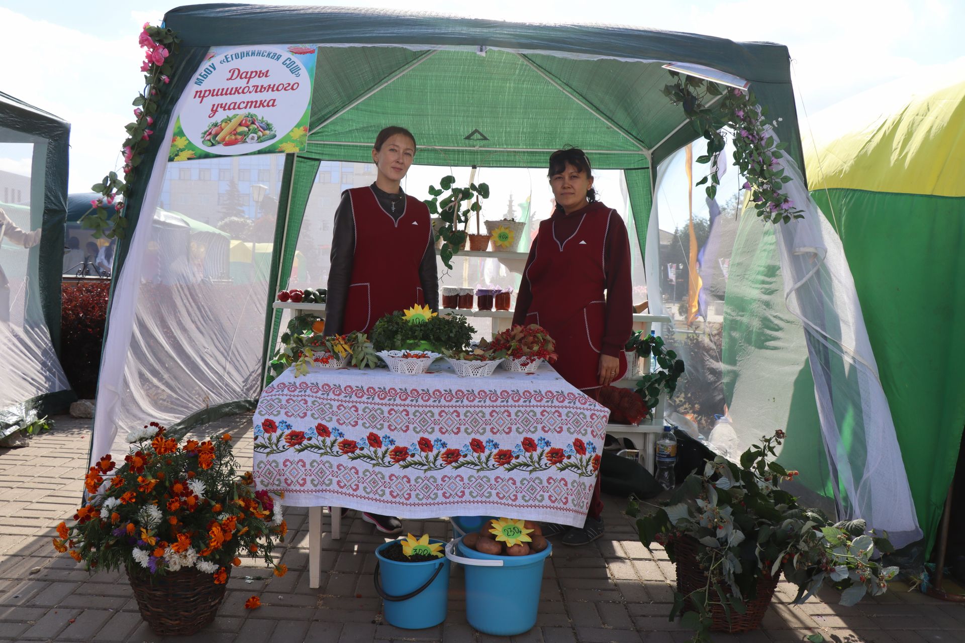 Праздничная ярмарка в Нурлате порадовала изобилием осенней продукции