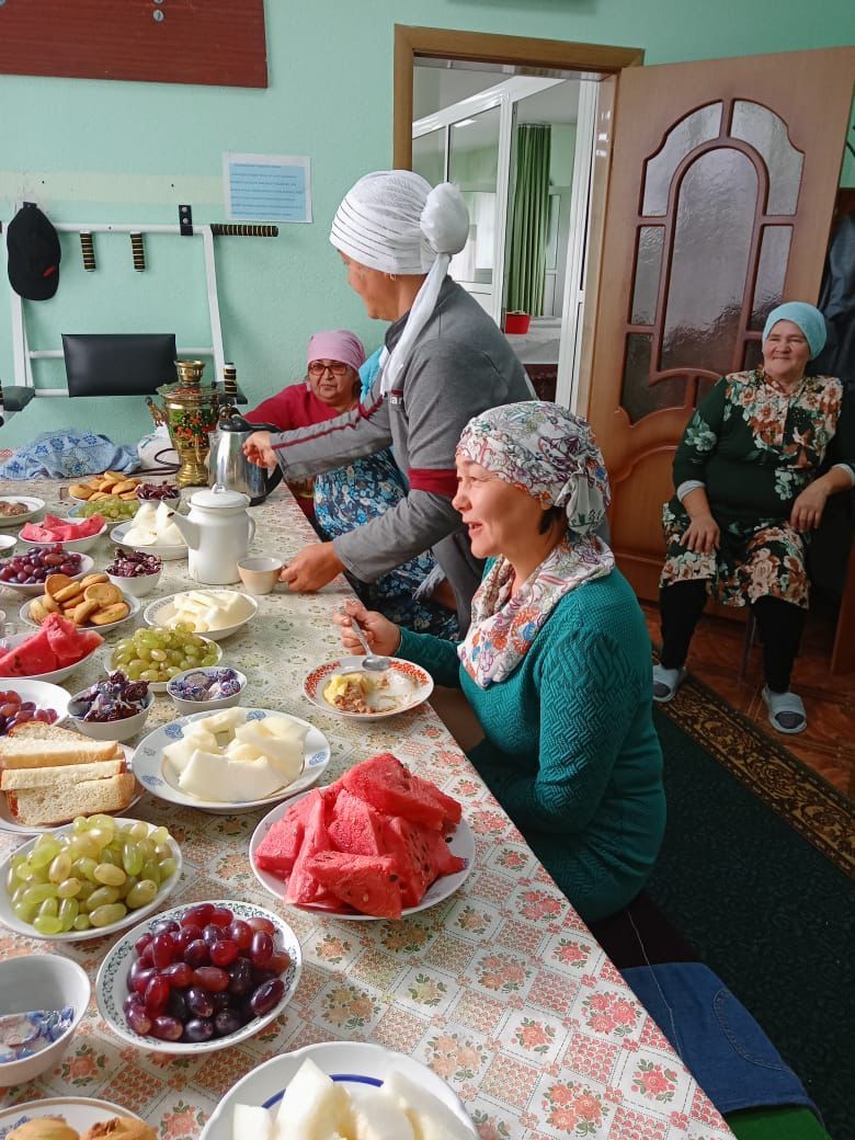 В Нурлатском районе идет кампания по сбору гушр-садаки и обеспечению неимущих продуктами