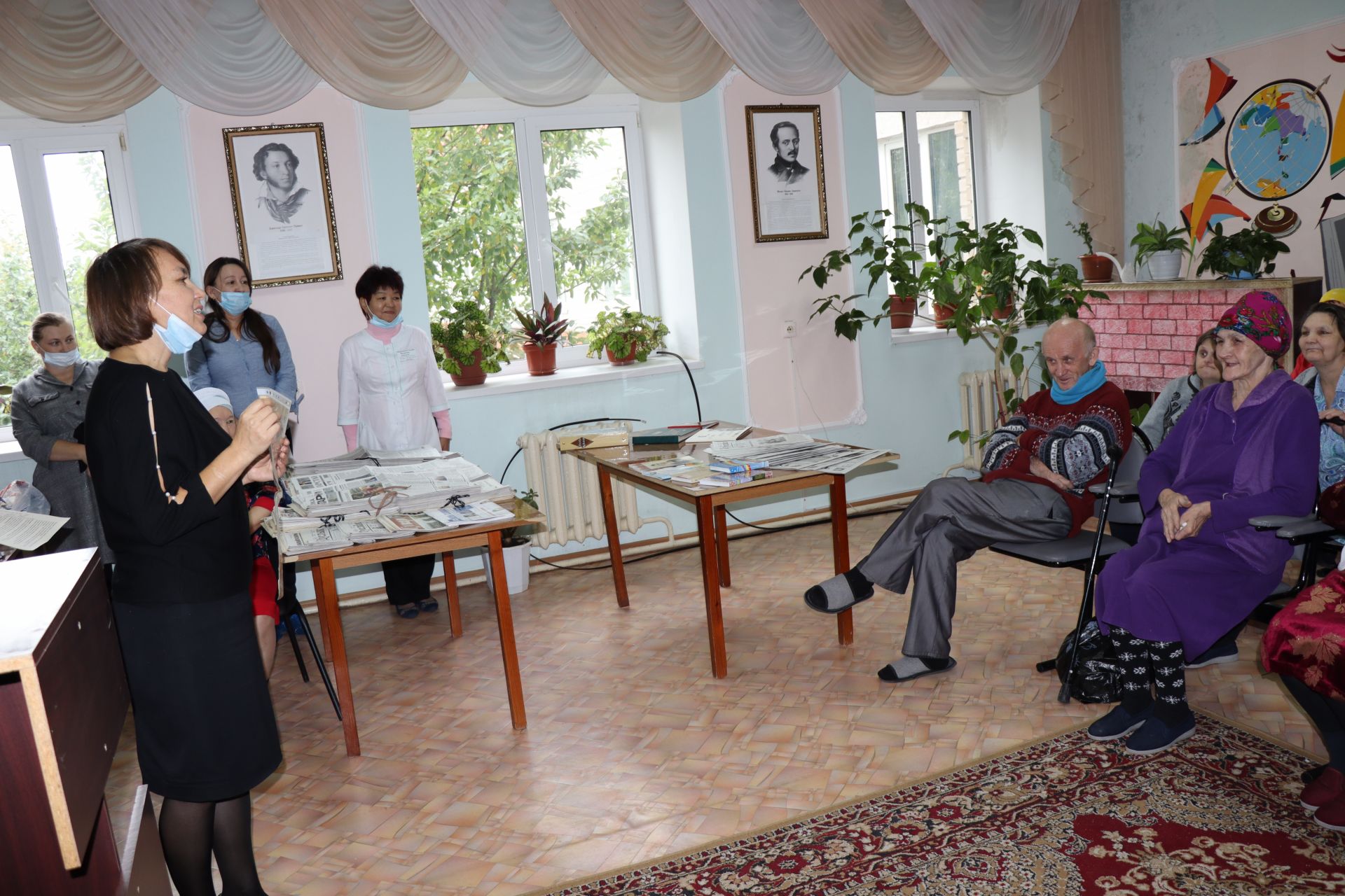 Журналисты «Нурлат-информа» встретились с подопечными дома-интерната для престарелых и инвалидов