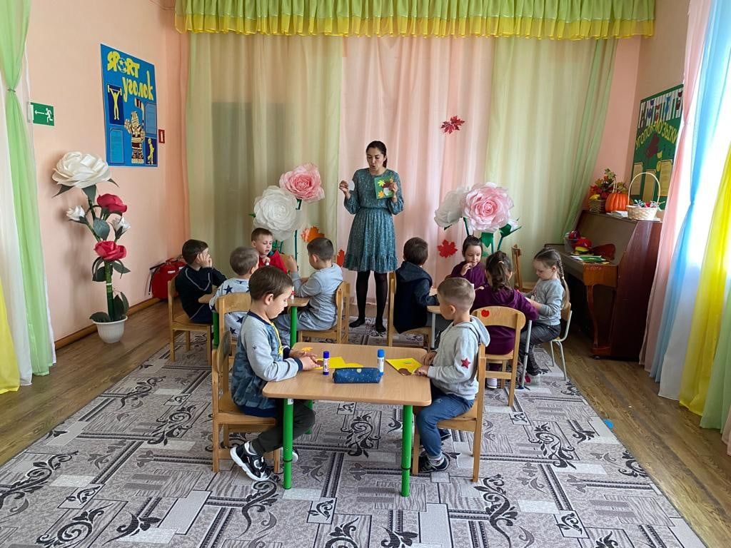 В Нурлате сотрудники Дома дружбы народов провели мастер-класс для дошкольников