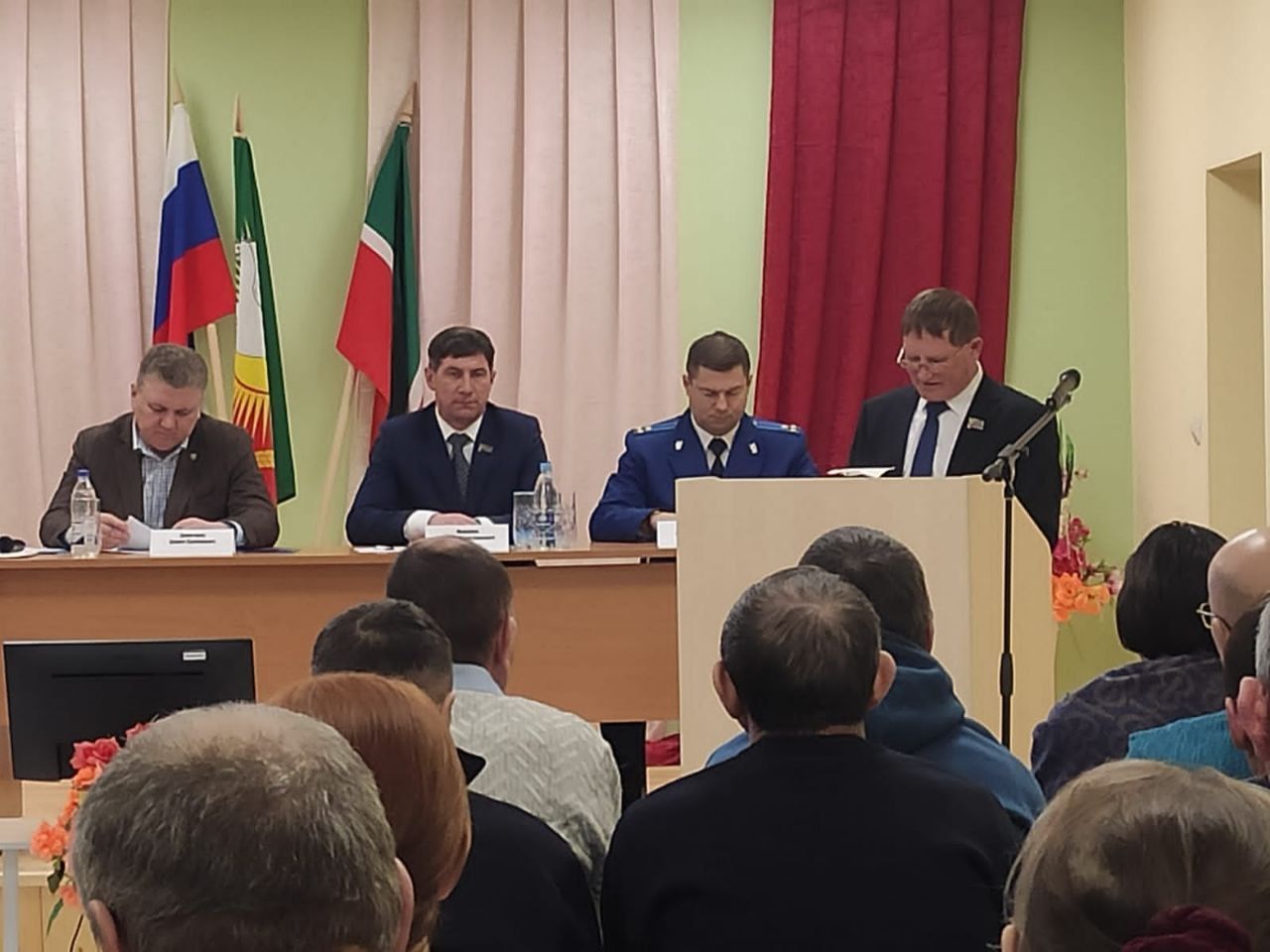 Жители Тимерлекского сельского поселения встретились с руководством района