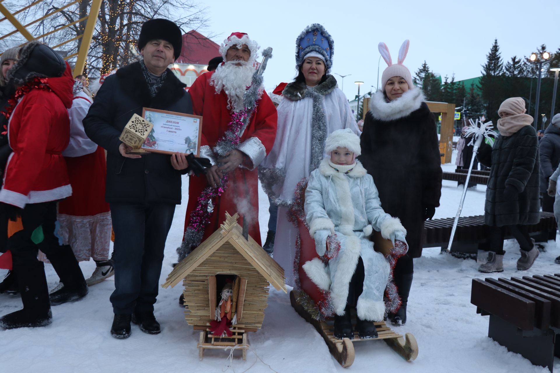 В Нурлате с размахом прошел фестиваль креативных санок «СаниFest»