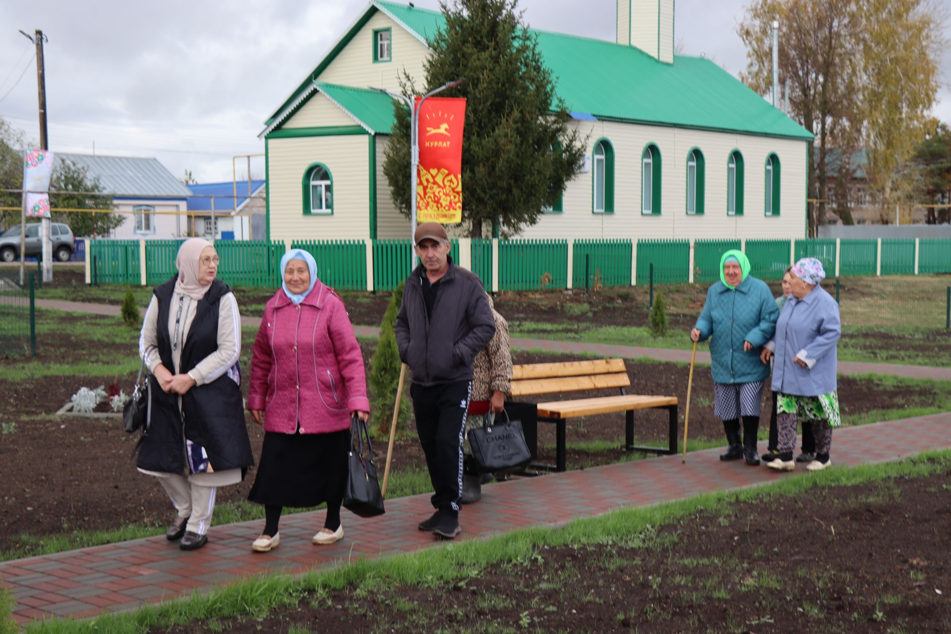 В селе Кичкальня Нурлатского района открылся парк отдыха «Тынычлык»