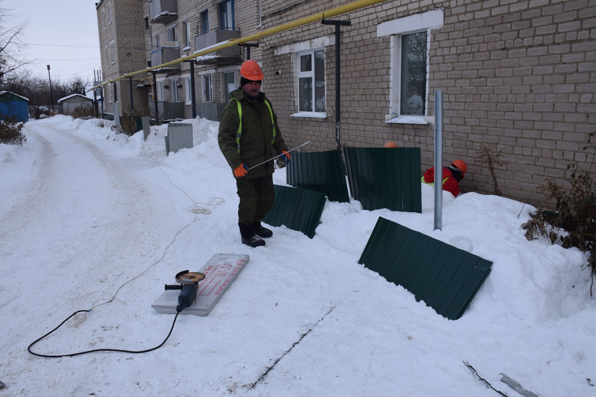 В Нурлате комиссия ознакомилась с ходом капитального ремонта домов