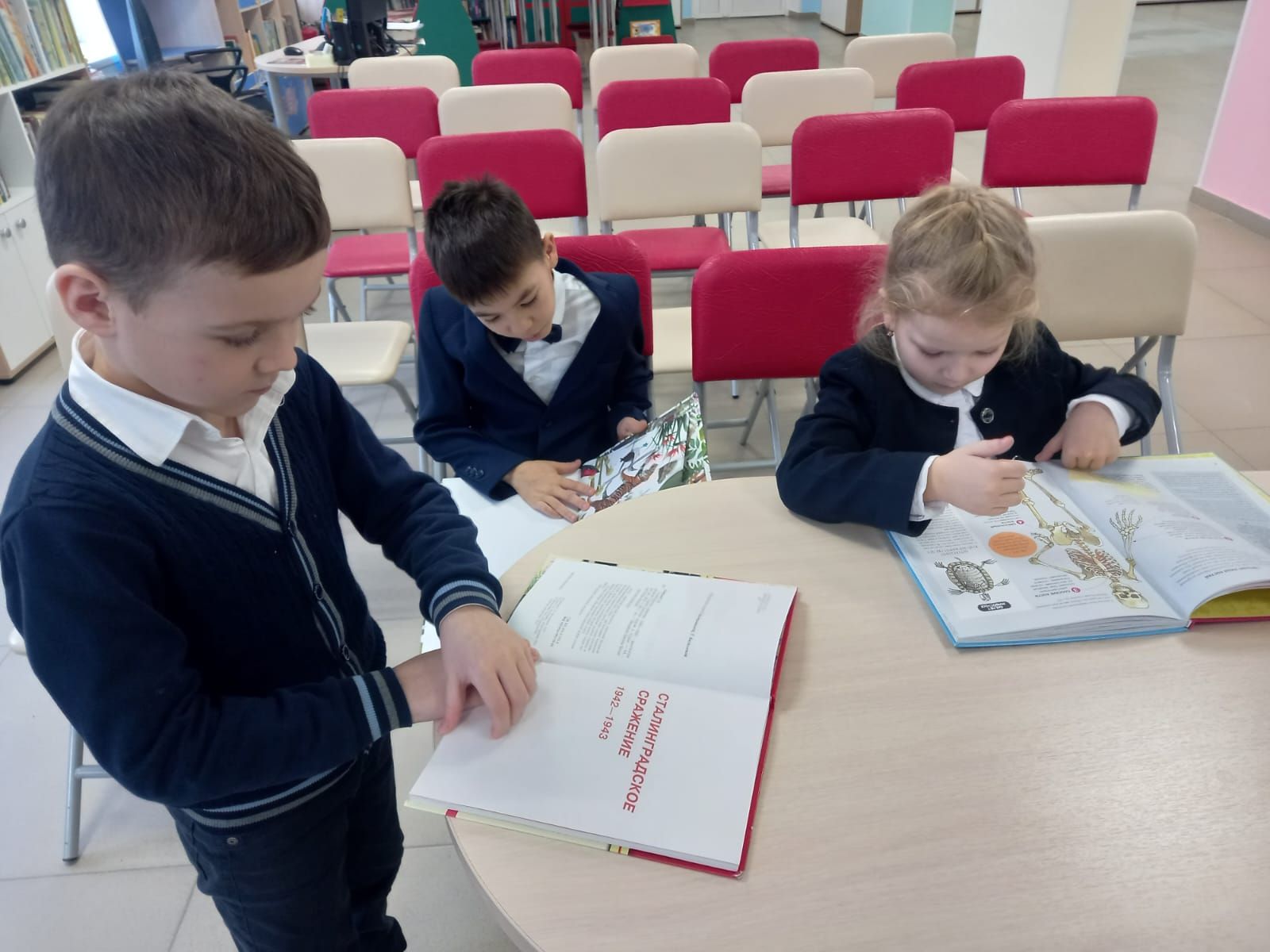 Детская библиотека Нурлата присоединились к акции «200 минут чтения: Сталинграду посвящается»