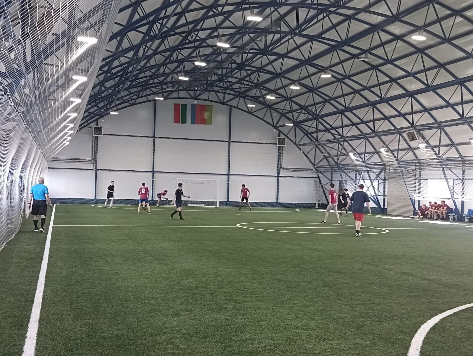 Нурлатские студенты победили в зональном этапе Спартакиады по мини-футболу