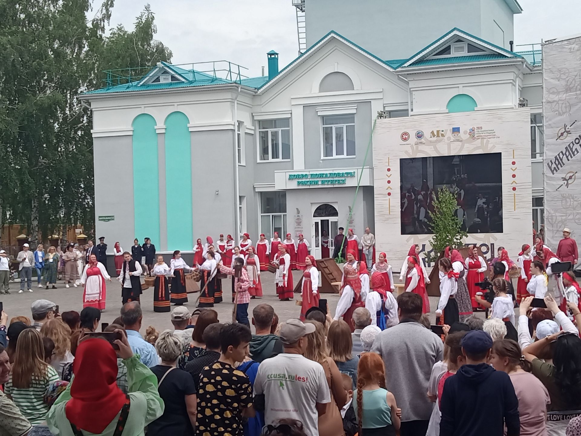 Хор «Ветеран» и ансамбль «Славяночка» представляли Нурлатский район на празднике «Каравон»