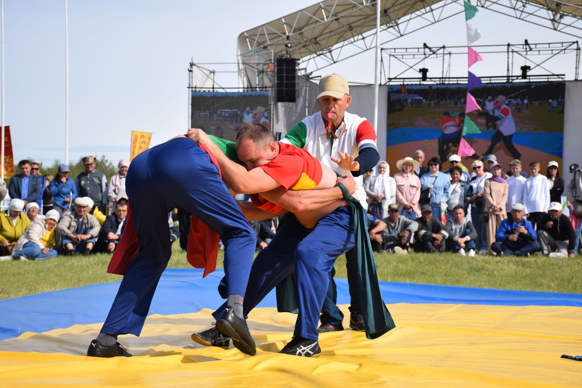 Абсолютным чемпионом Нурлатского Сабантуя стал Марсель Гузаеров