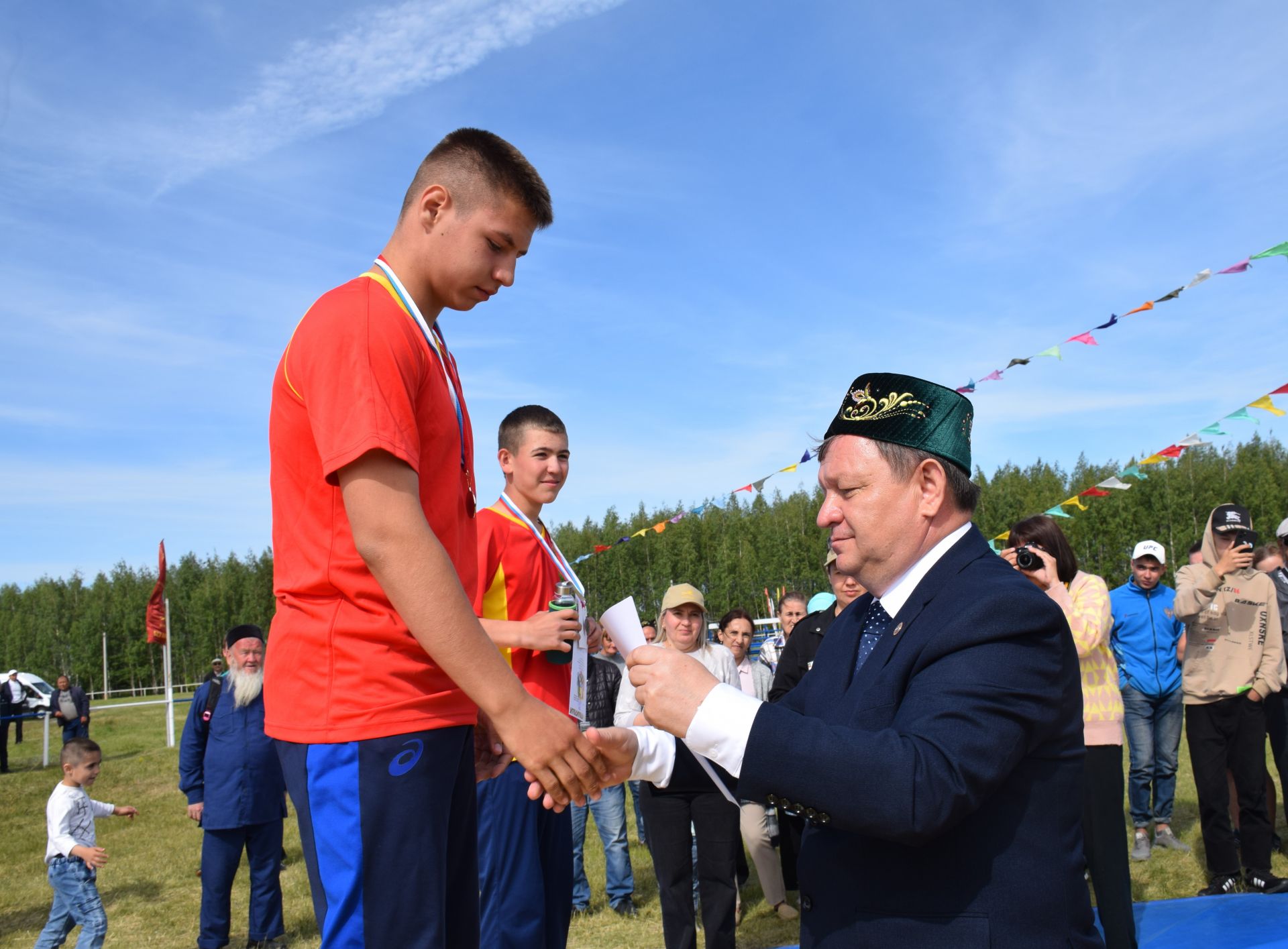 Абсолютным чемпионом Нурлатского Сабантуя стал Марсель Гузаеров