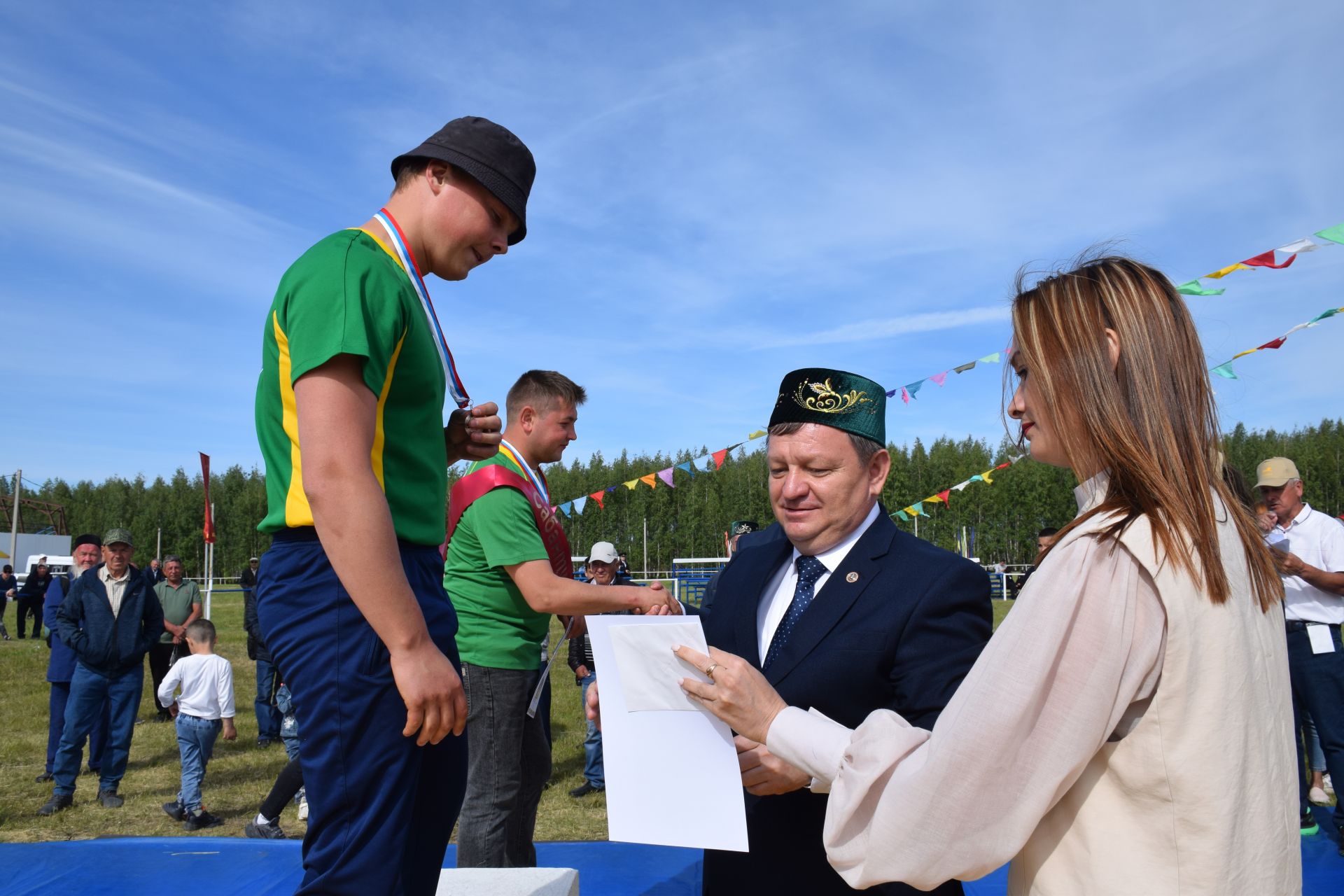 Абсолютным чемпионом Нурлатского Сабантуя стал Марсель Гузаеров