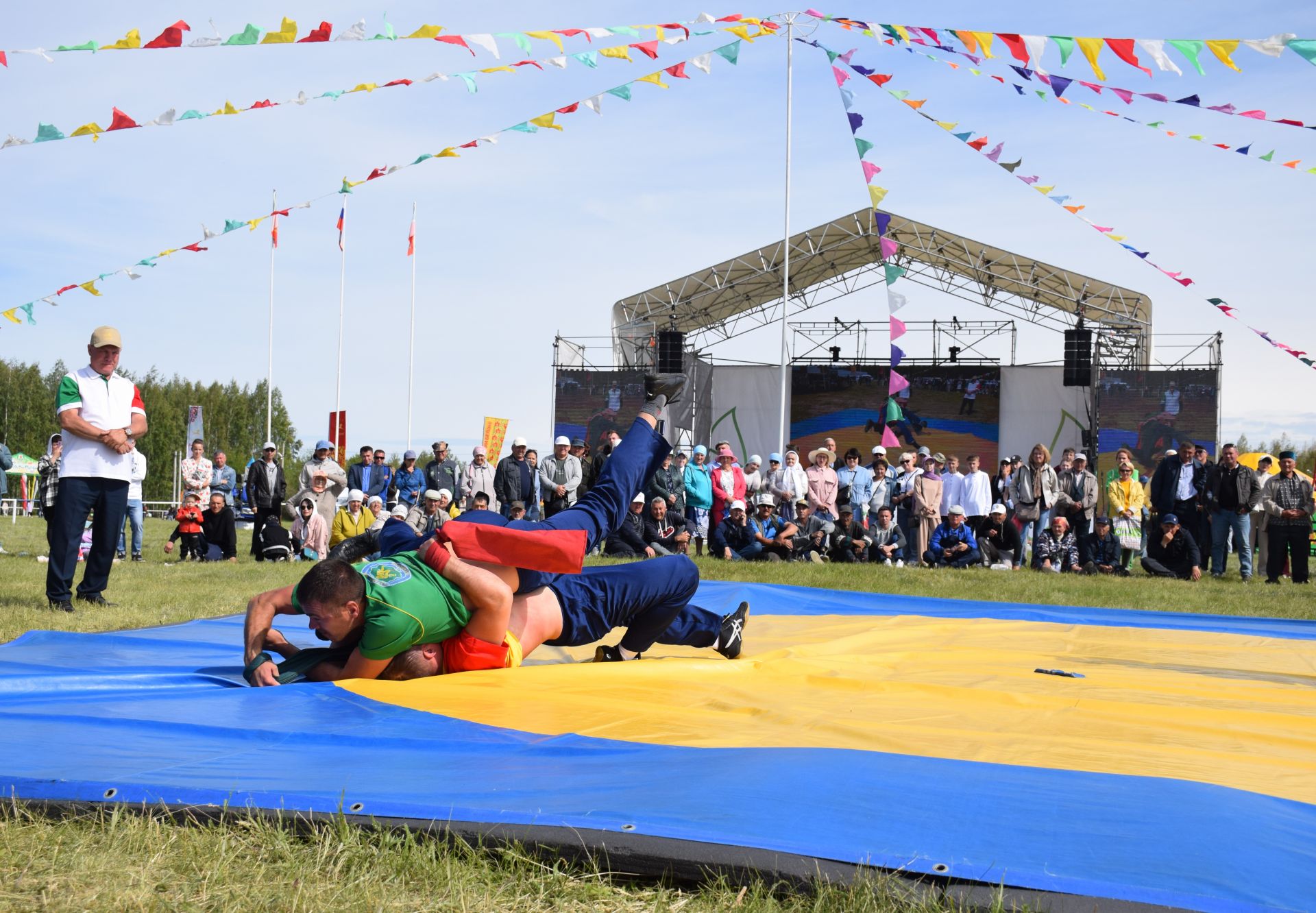 Абсолютным чемпионом Нурлатского Сабантуя стал Марсель Гузаеров