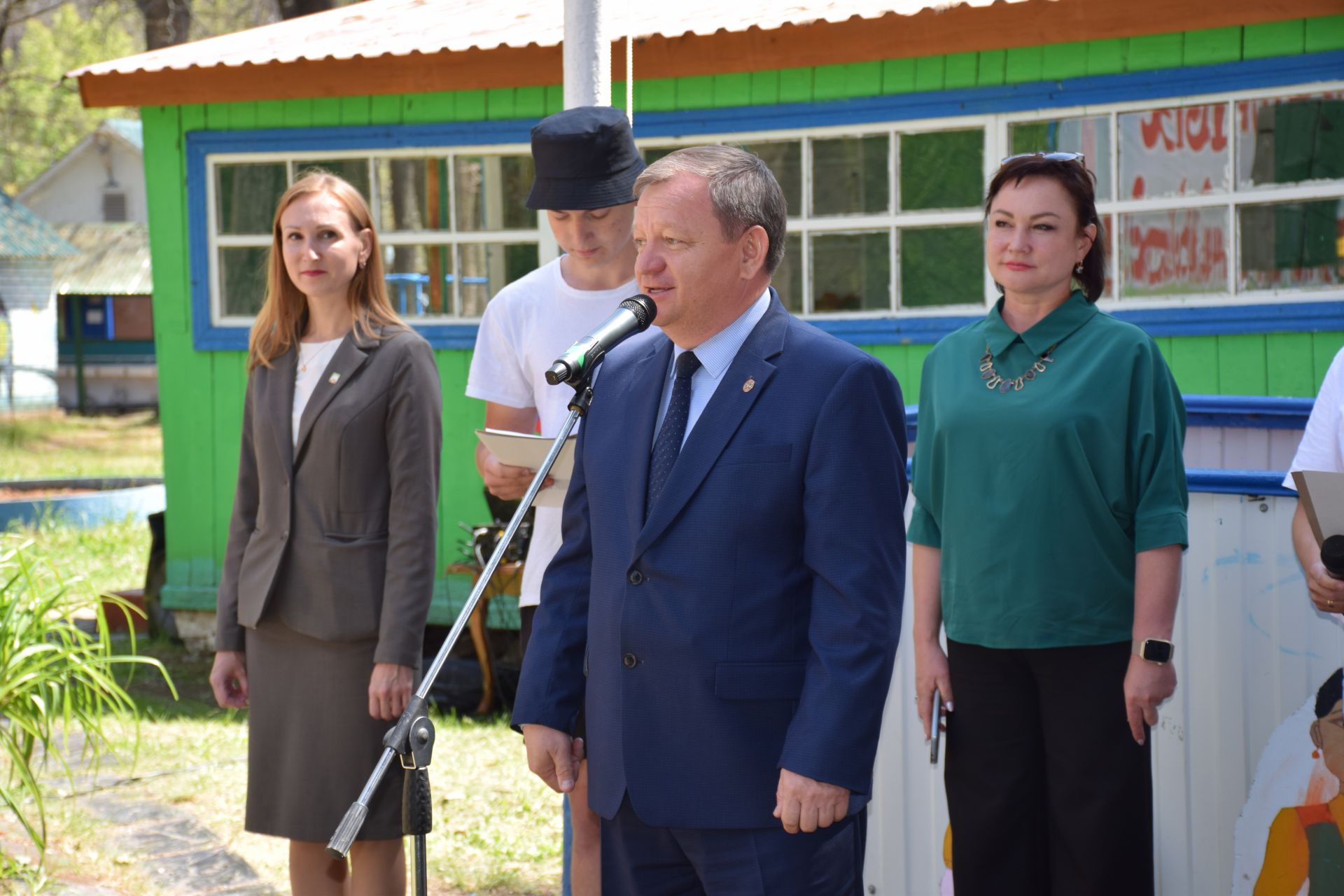 В Нурлате торжественно открыли летнюю смену в лагере «Заречный»