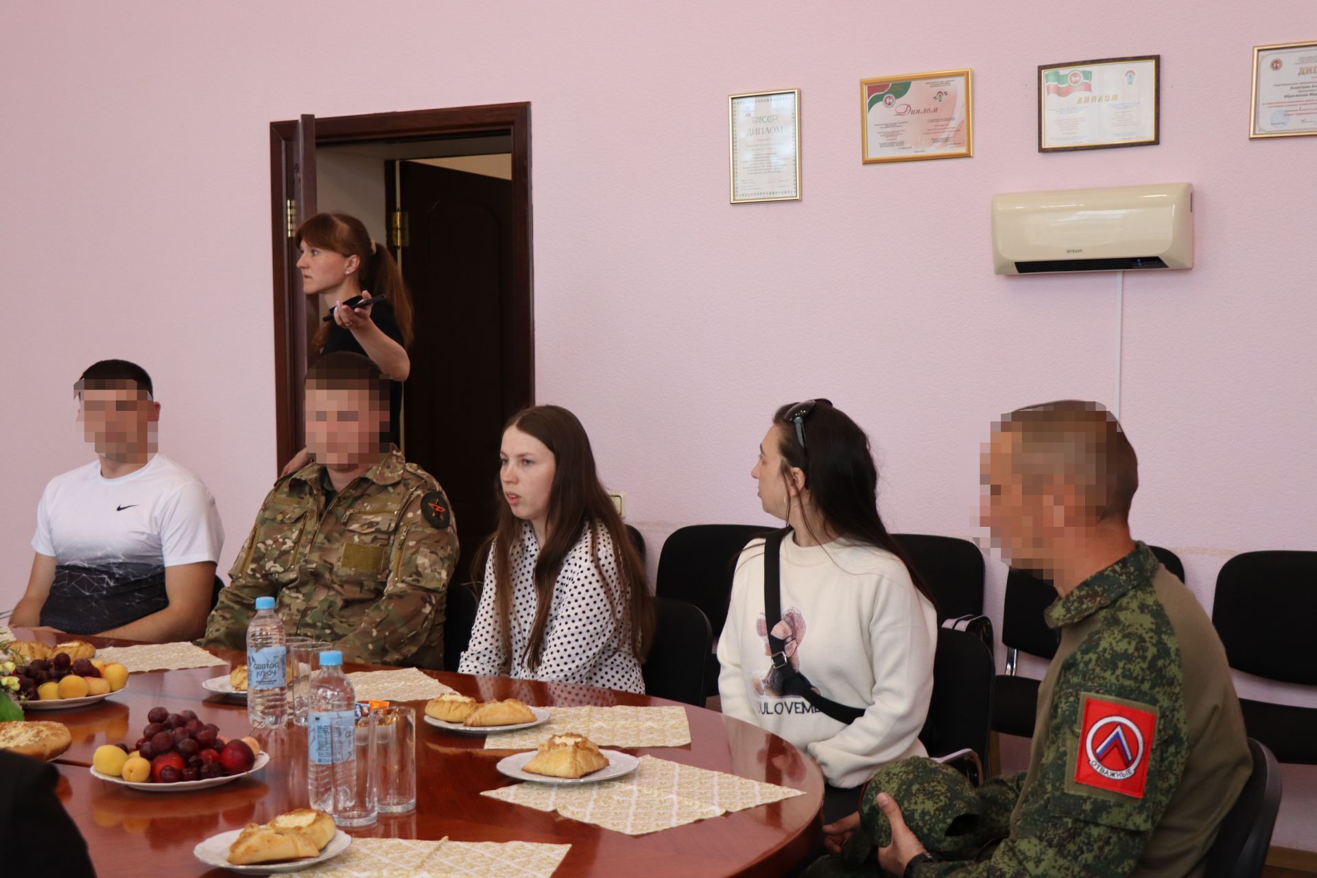 Дамир Ишкинеев встретился с прибывшими в краткосрочный отпуск мобилизованными