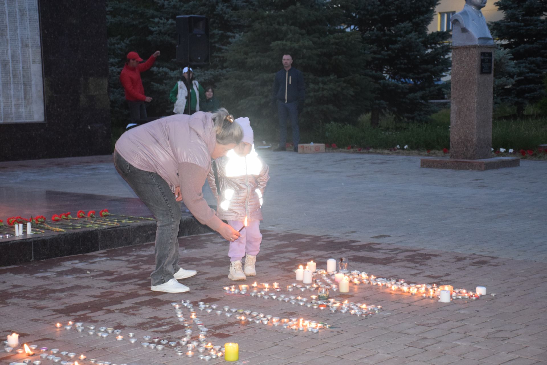 В Нурлате прошла акция «Свеча памяти»