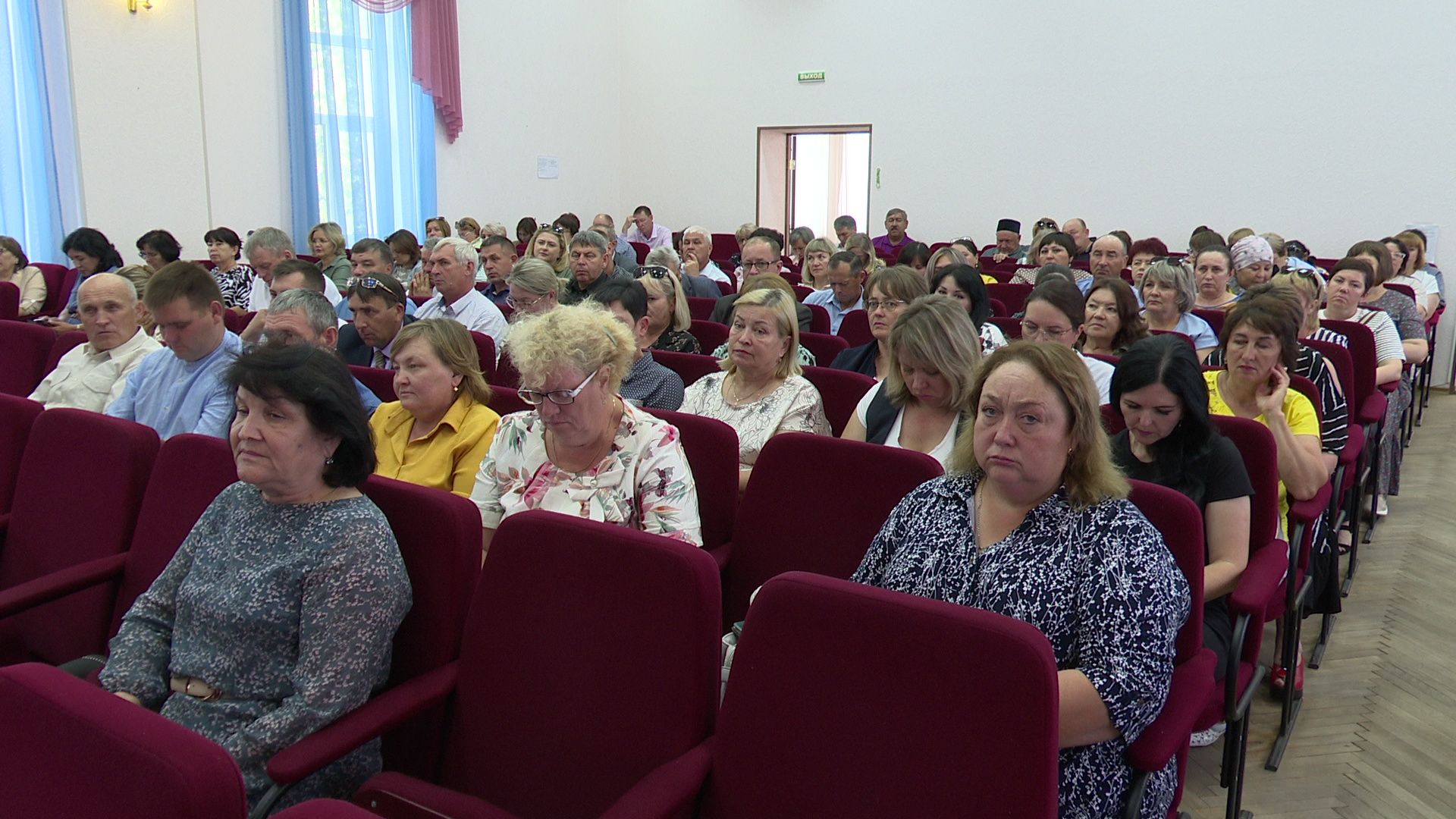 Дамир Ишкинеев провел заседание межведомственной комиссии по профилактике правонарушений