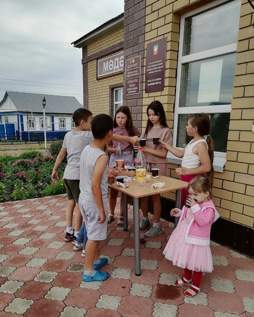 В деревне Светлое Озеро дети играют в игры своих бабушек | 27.07.2023 |  Нурлат - БезФормата