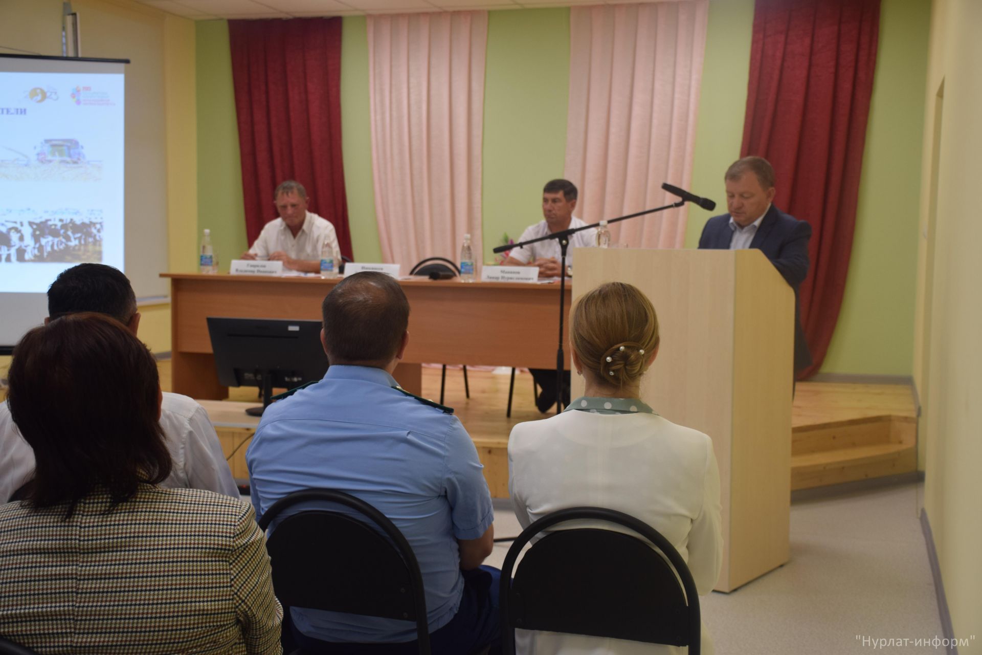 Глава Нурлатского района встретился с жителями Тимерлека