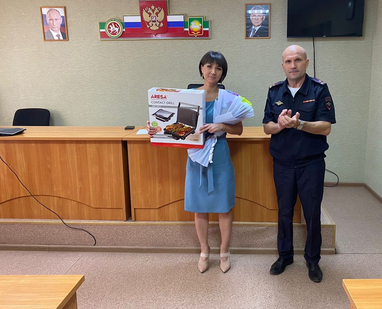 В ОМВД России по Нурлатскому району торжественно проводили сотрудников на заслуженный отдых