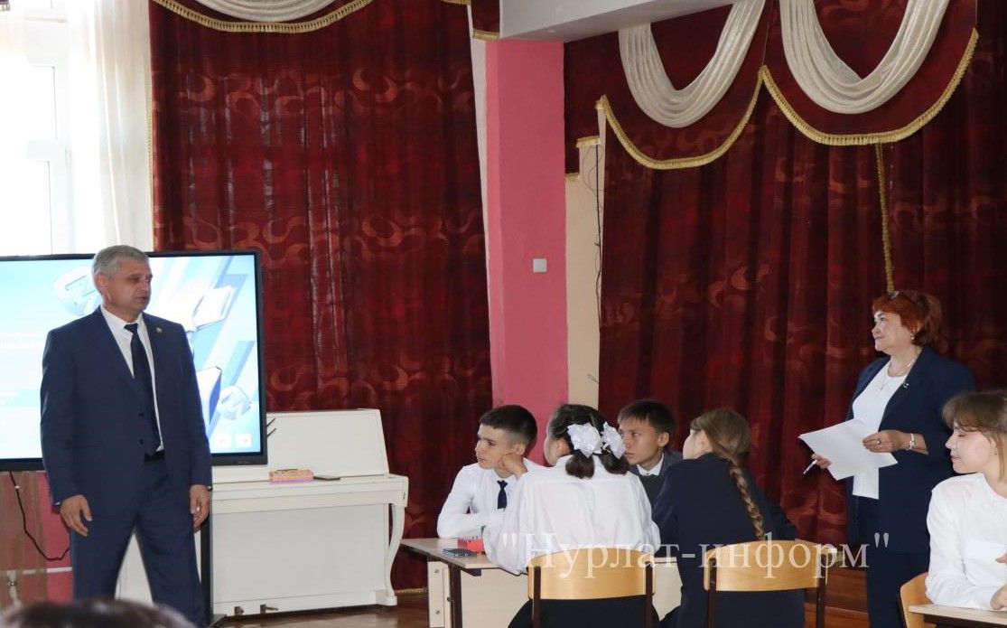 Главный эколог Татарстана провел урок для нурлатских школьников