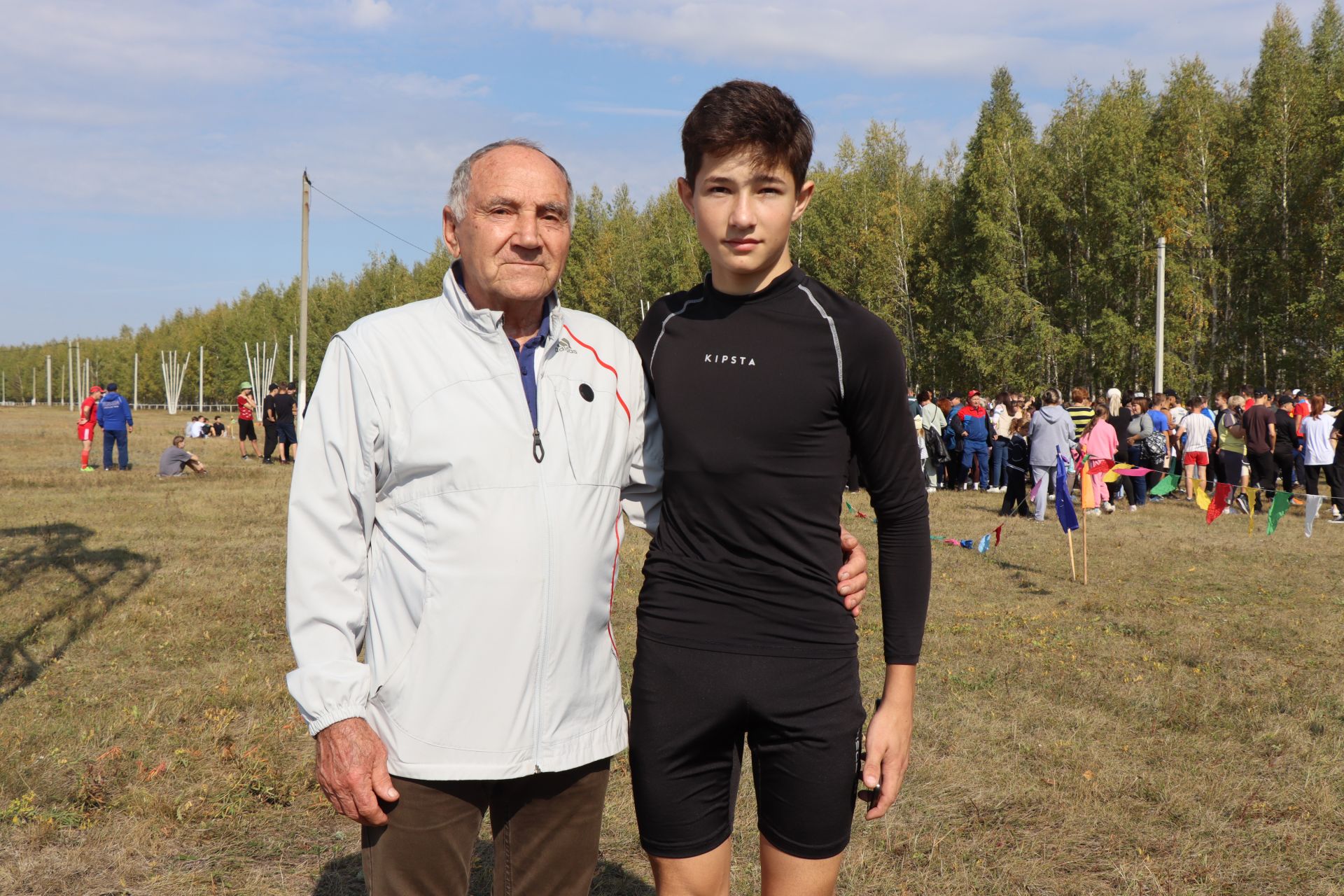 В Нурлате участникам «Кросса Татарстана» дал напутствие победитель марафона мира Михаил Горелов