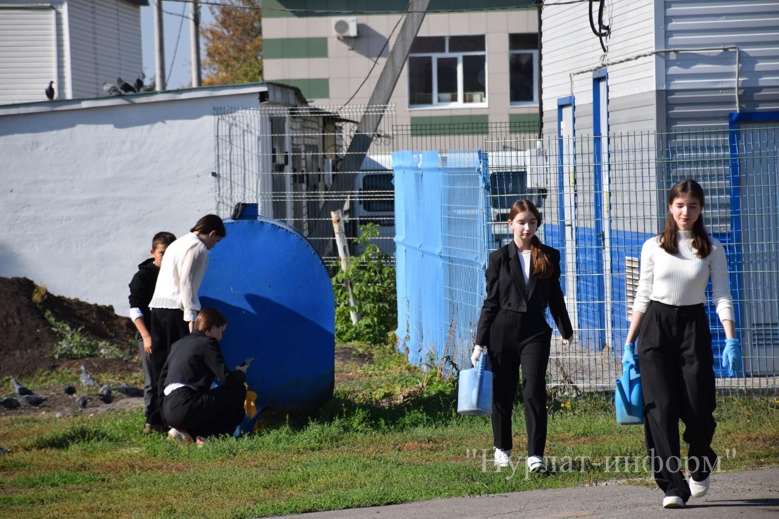 В честь 60-летнего юбилея Нурлатской городской школы №1 заложена Аллея учителей