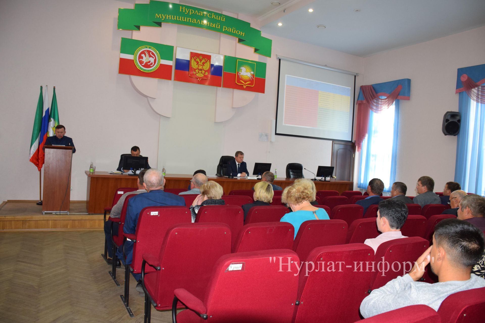 Дамир Ишкинеев встретился с фермерами района